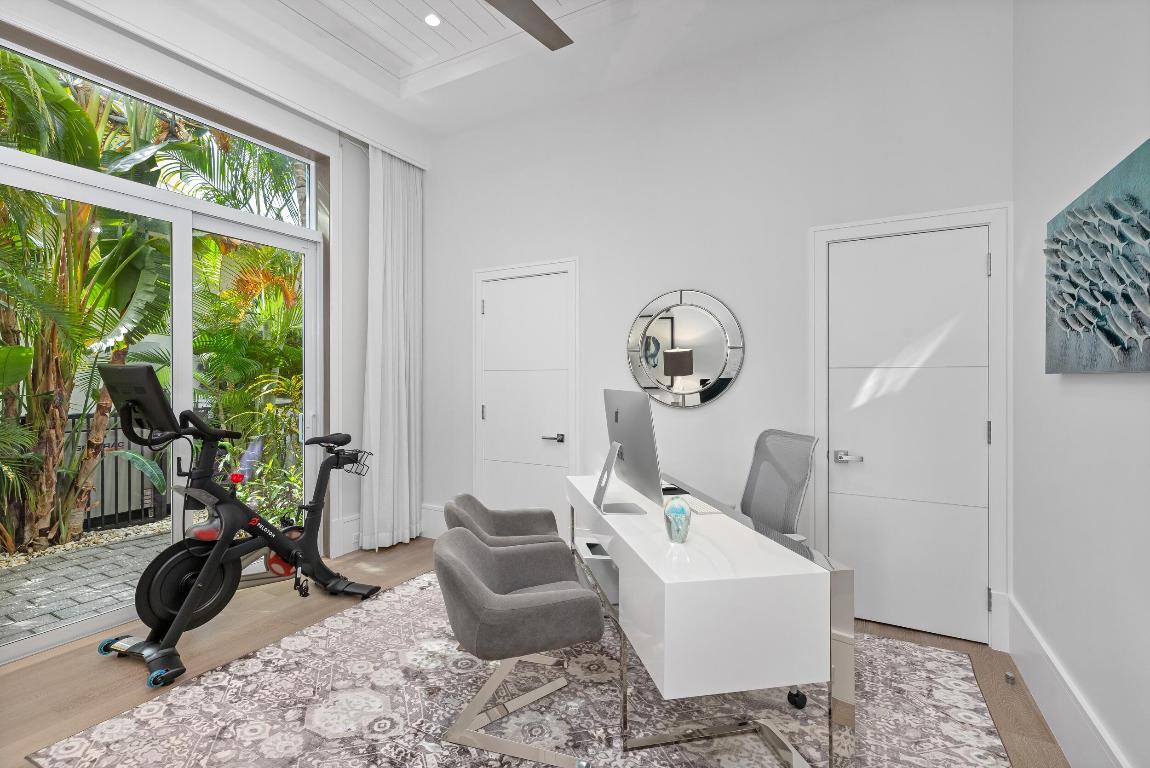 863 Enfield Boca Raton, FL 33487