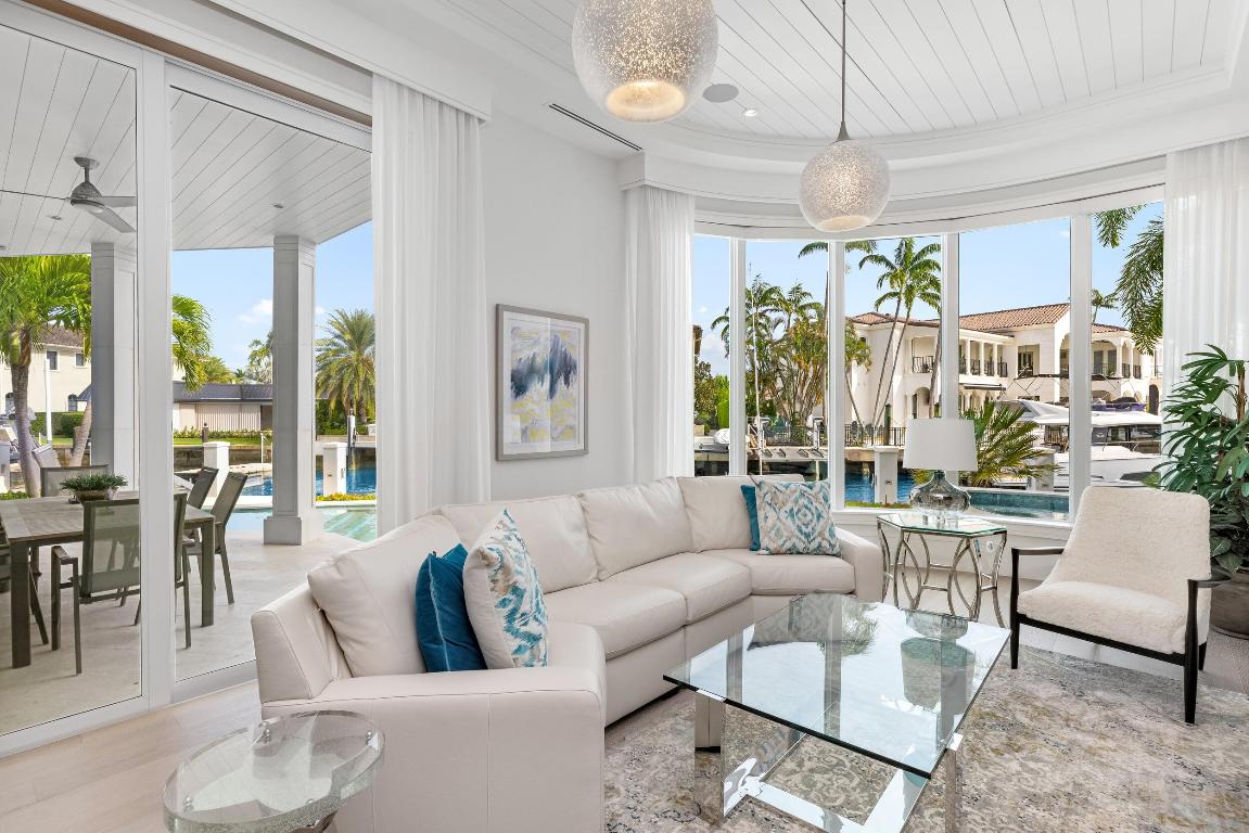 863 Enfield Boca Raton, FL 33487