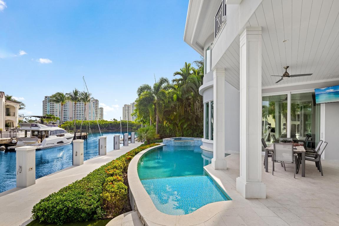 863 Enfield Boca Raton, FL 33487