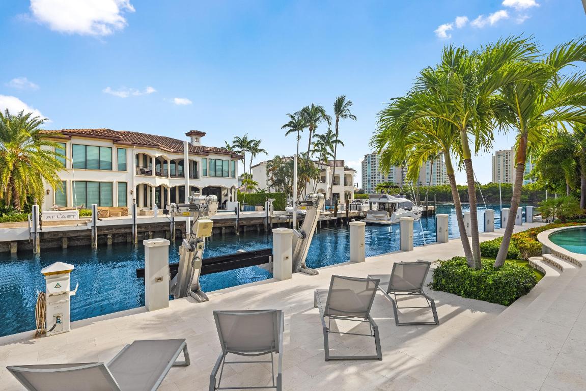 863 Enfield Boca Raton, FL 33487