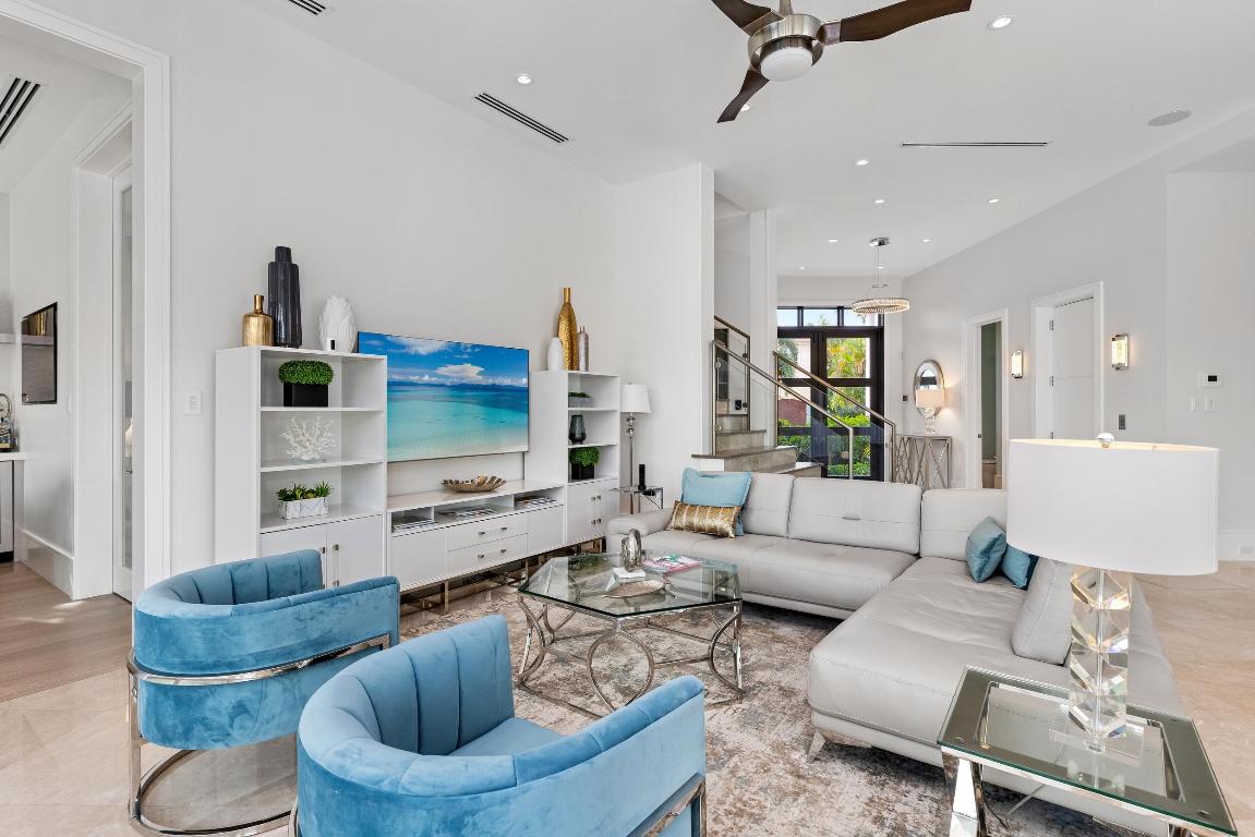 863 Enfield Boca Raton, FL 33487