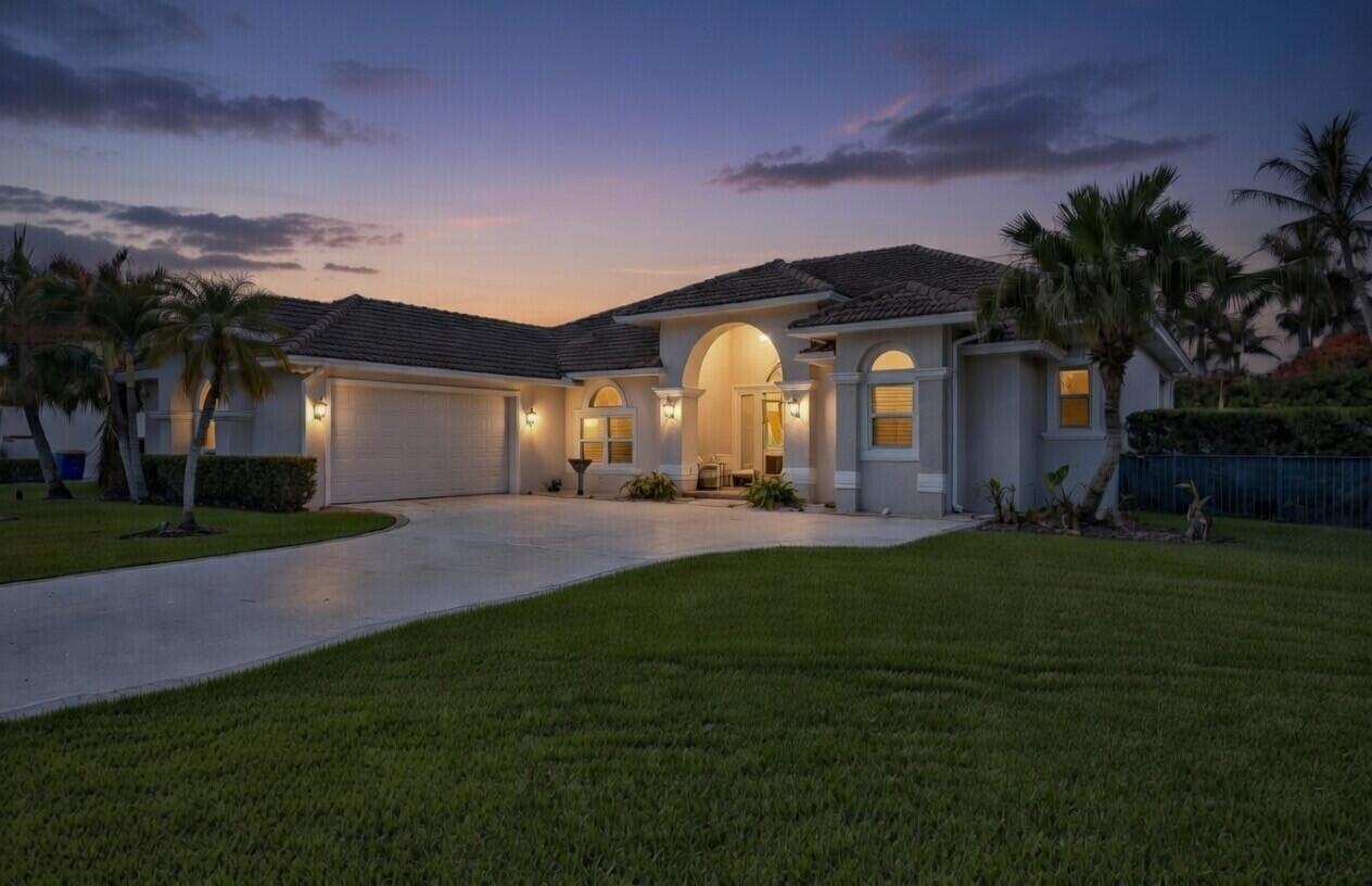 18938 SE Loxahatchee Riv