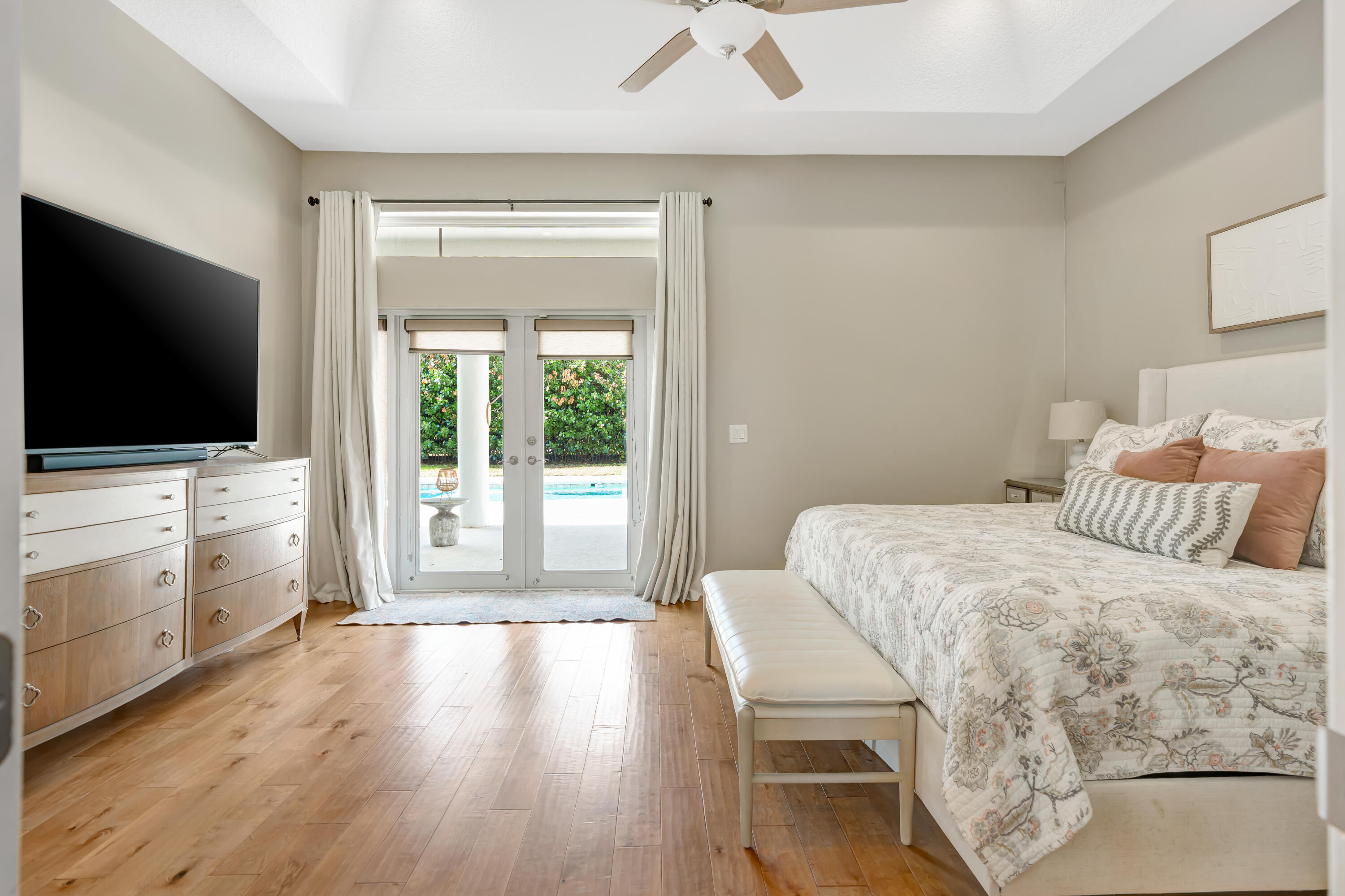 18938 SE Loxahatchee Riv Jupiter, FL 33458