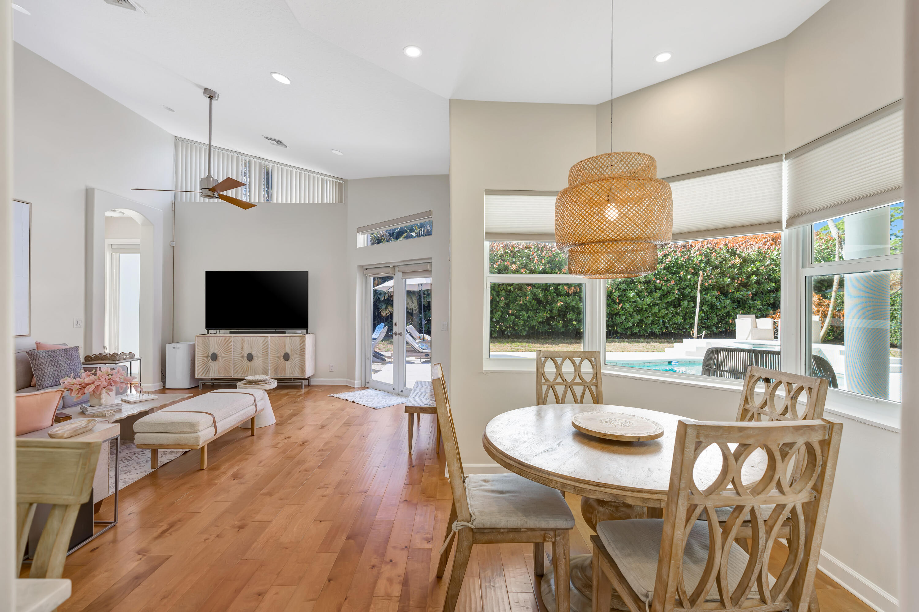 18938 SE Loxahatchee Riv Jupiter, FL 33458