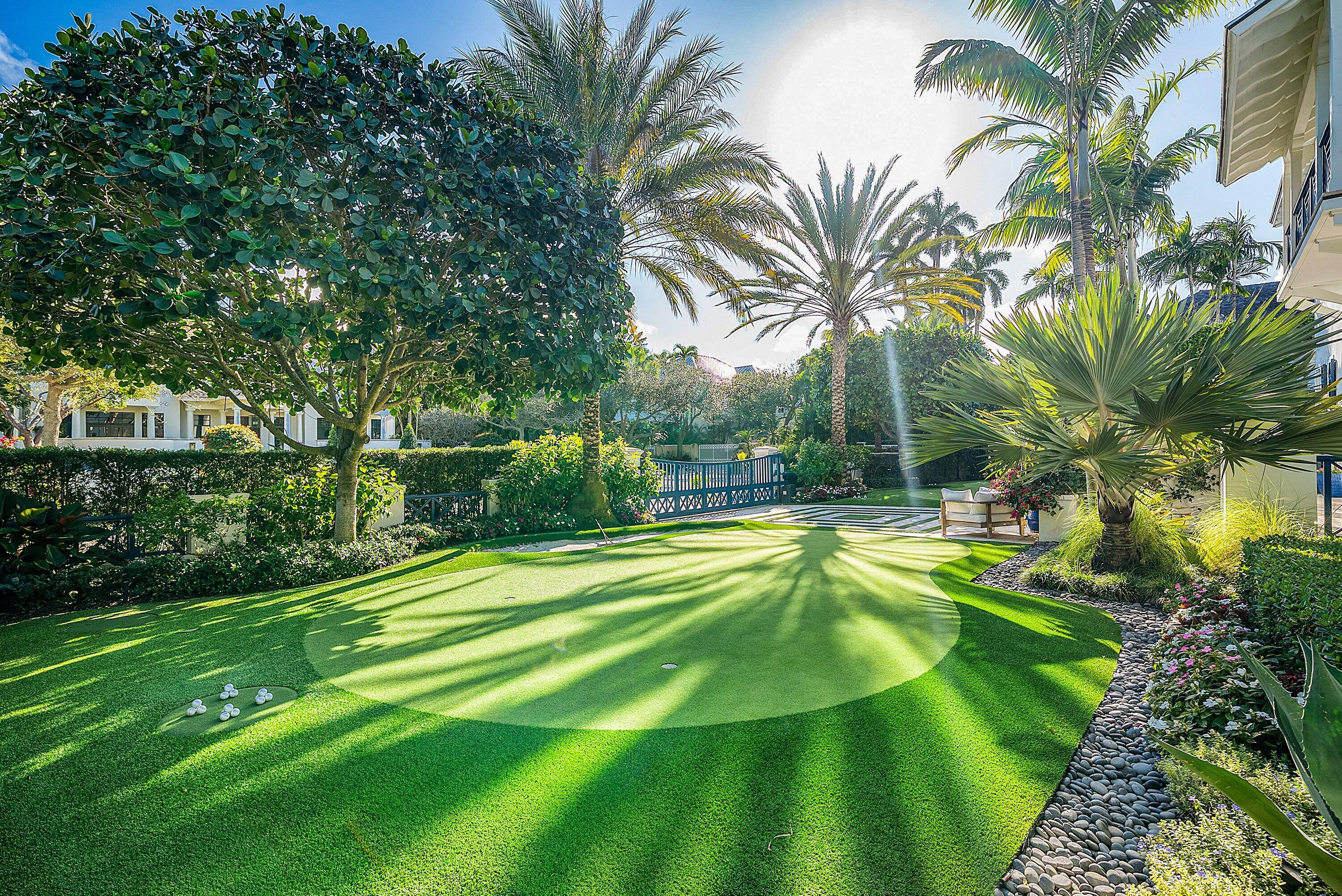 1041 Seaspray Delray Beach, FL 33483