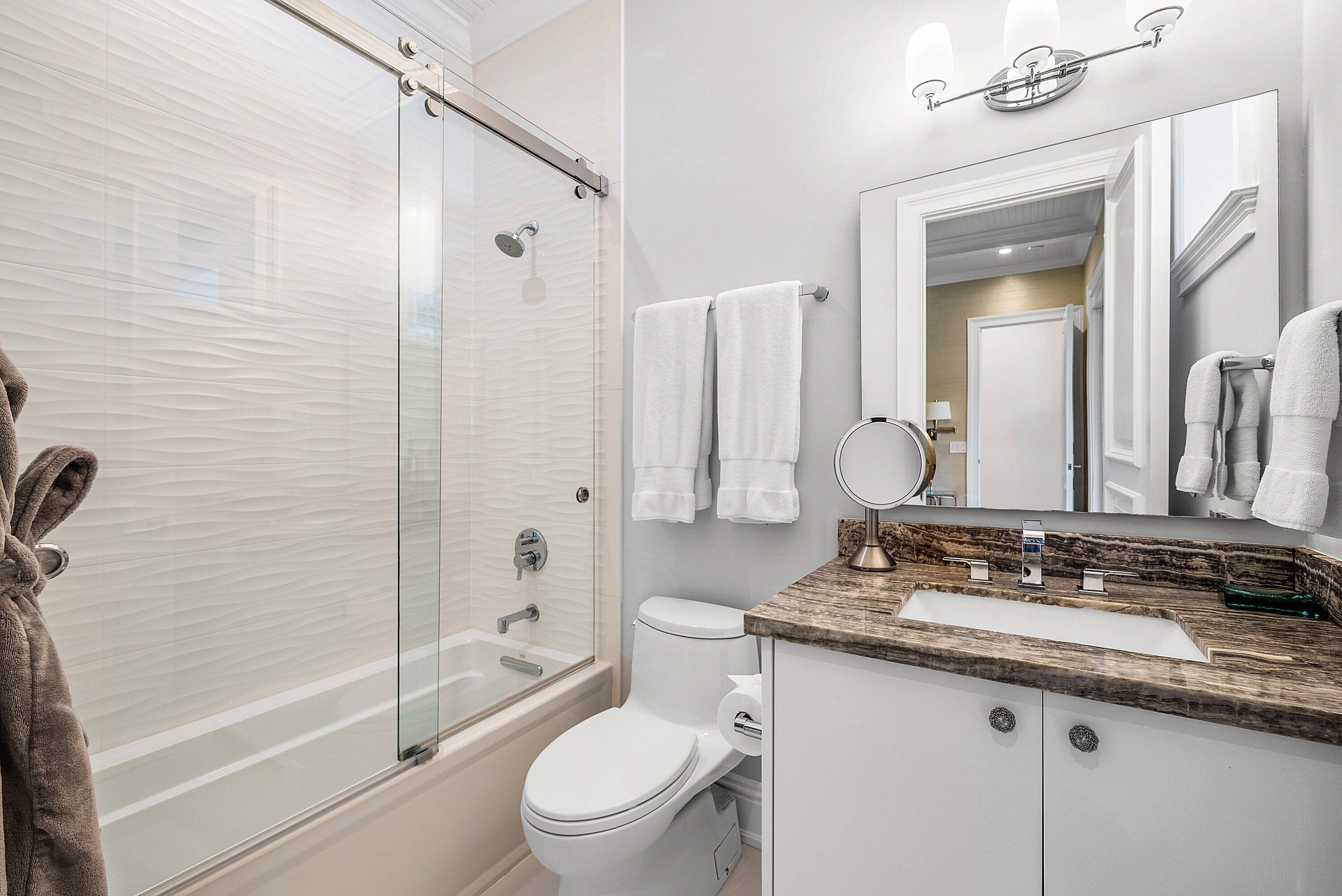 1041 Seaspray Delray Beach, FL 33483