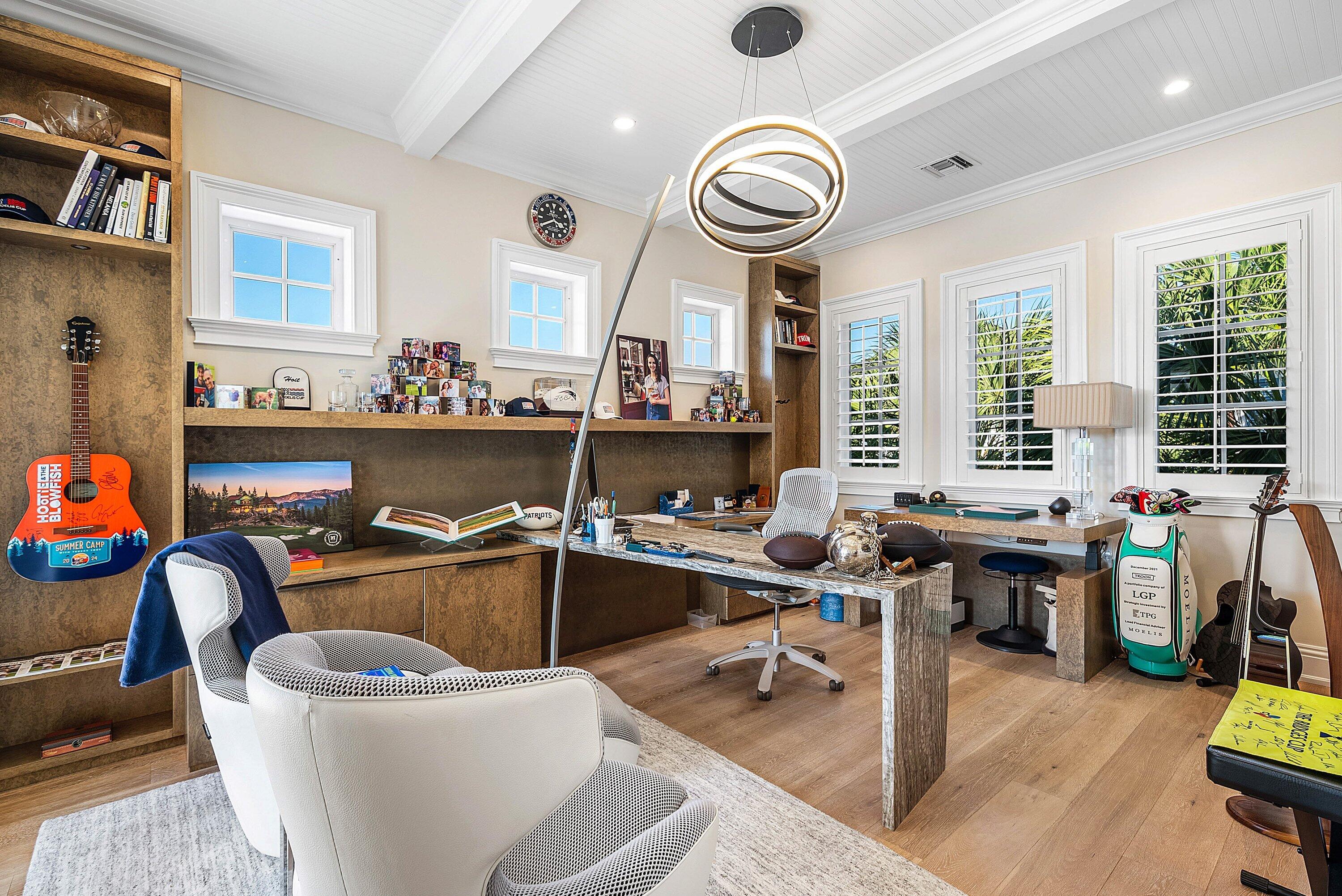 1041 Seaspray Delray Beach, FL 33483