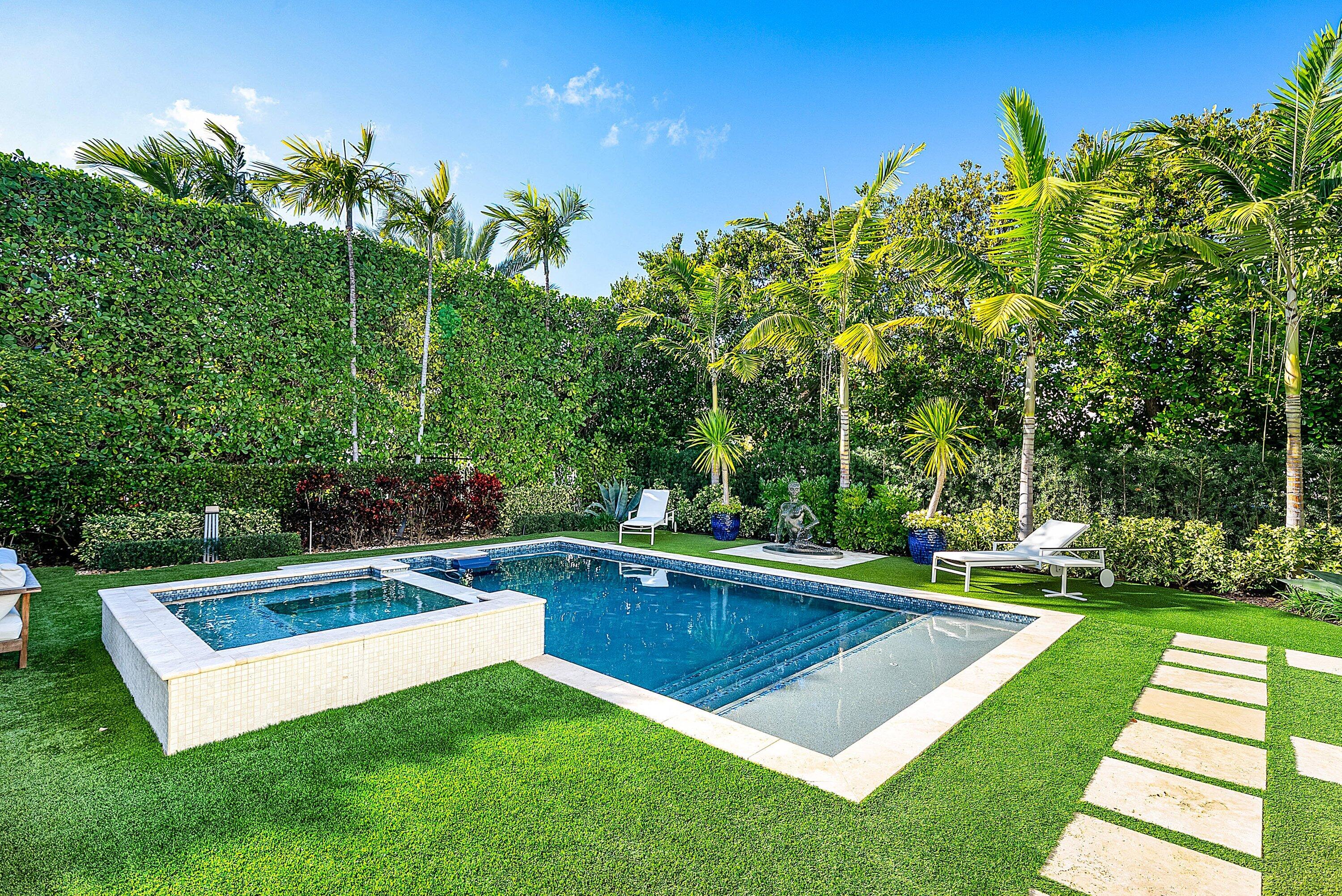 1041 Seaspray Delray Beach, FL 33483