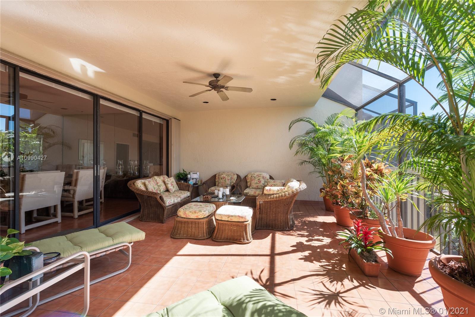 2000 S Bayshore Dr #46 Miami, FL 33133