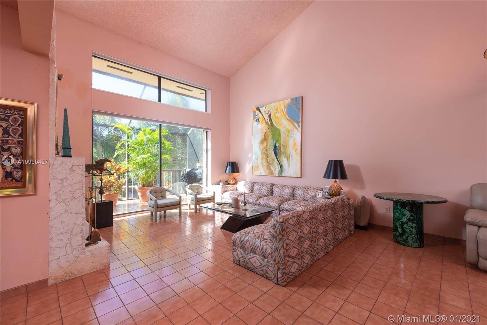 2000 S Bayshore Dr #46 Miami, FL 33133