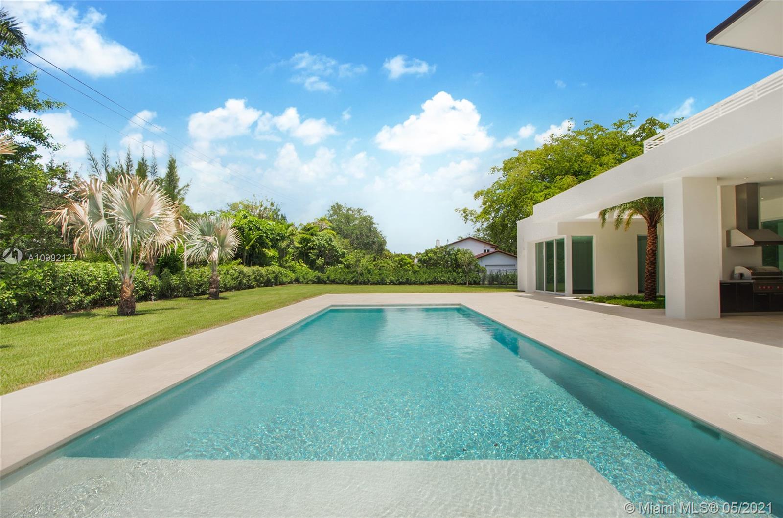 5901 SW 116th St Coral Gables, FL 33156