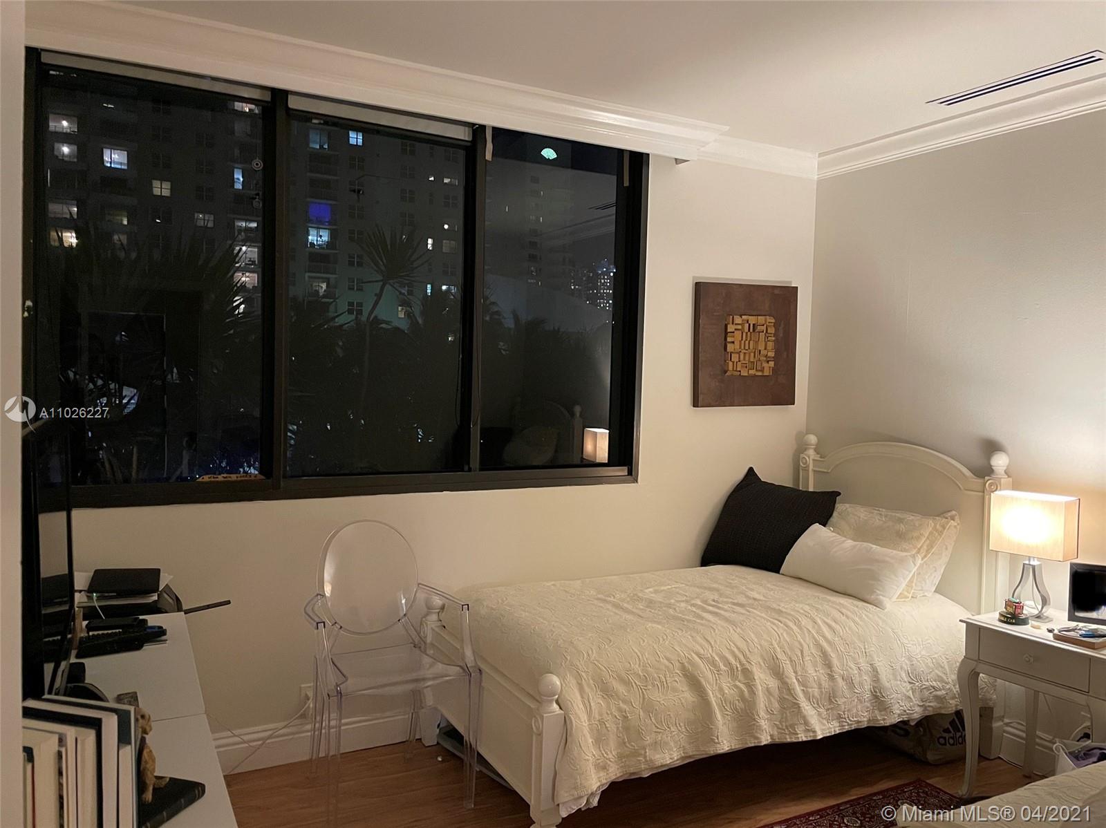 520 Brickell Key Dr #A307 Miami, FL 33131