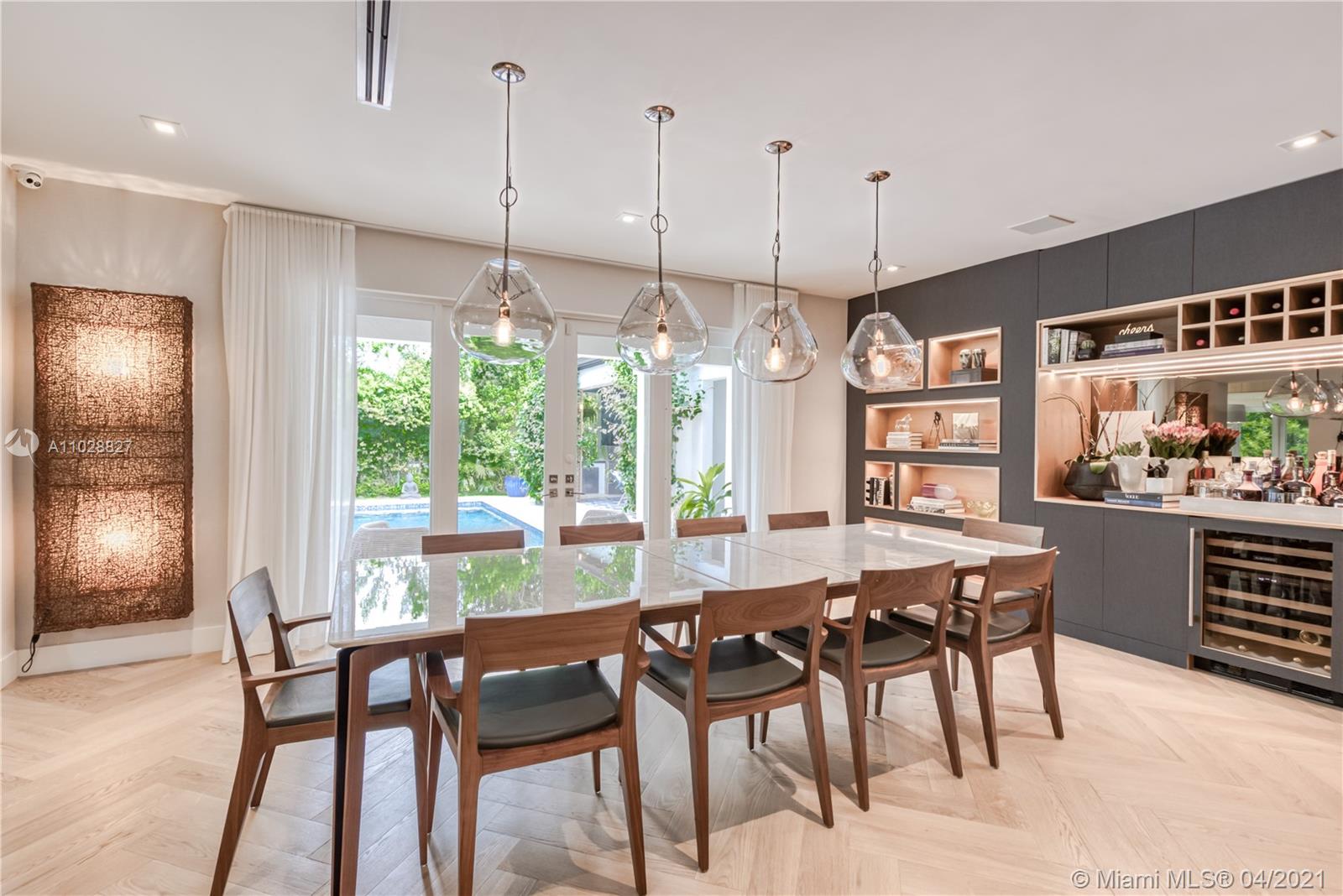 907 Jeronimo Dr Coral Gables, FL 33146