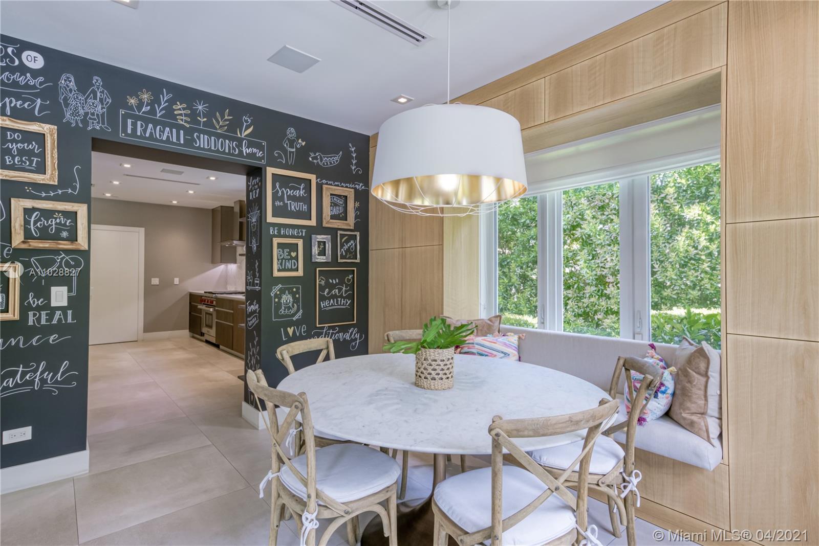 907 Jeronimo Dr Coral Gables, FL 33146