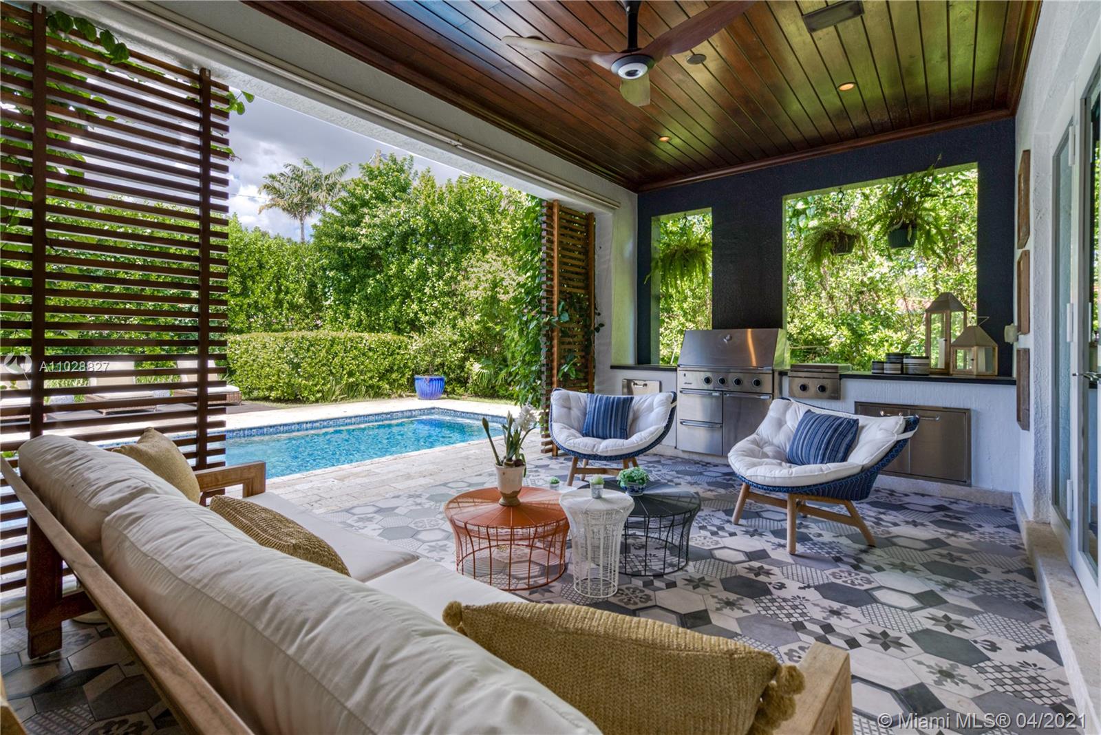 907 Jeronimo Dr Coral Gables, FL 33146