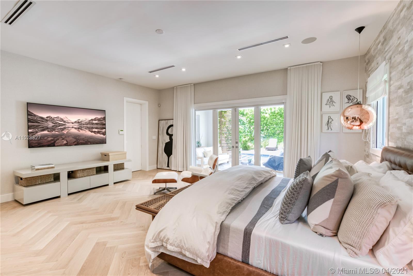 907 Jeronimo Dr Coral Gables, FL 33146