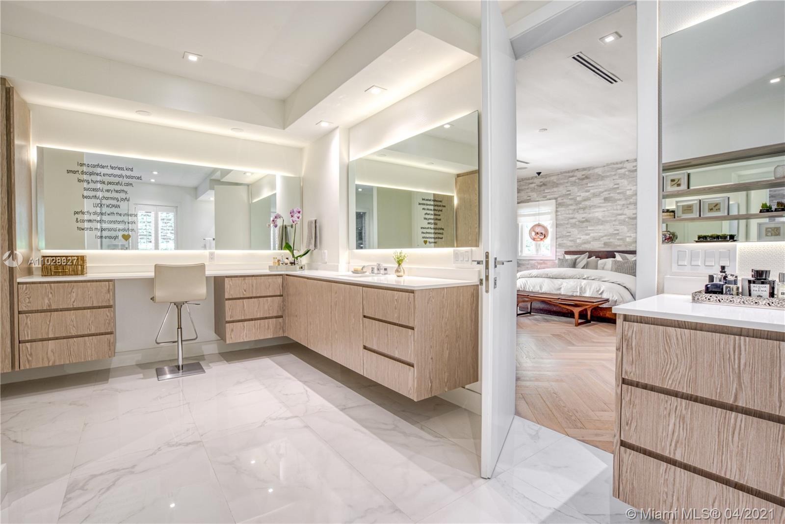 907 Jeronimo Dr Coral Gables, FL 33146