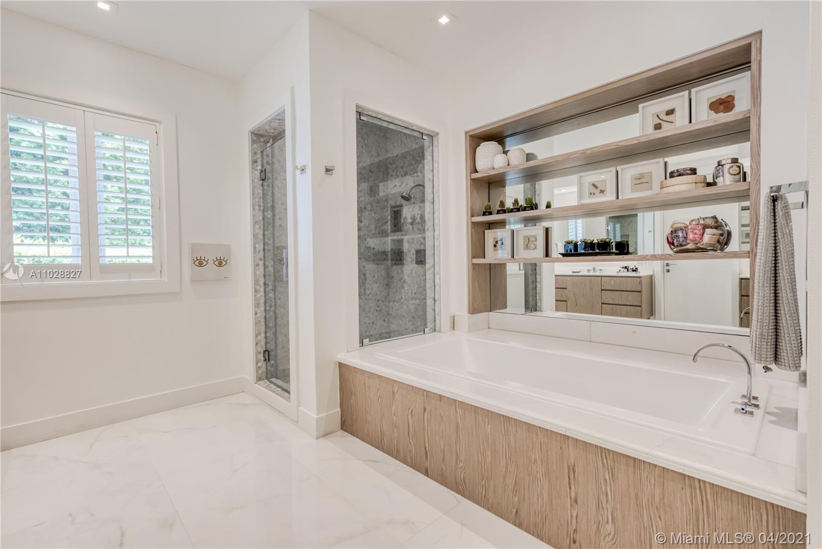 907 Jeronimo Dr Coral Gables, FL 33146