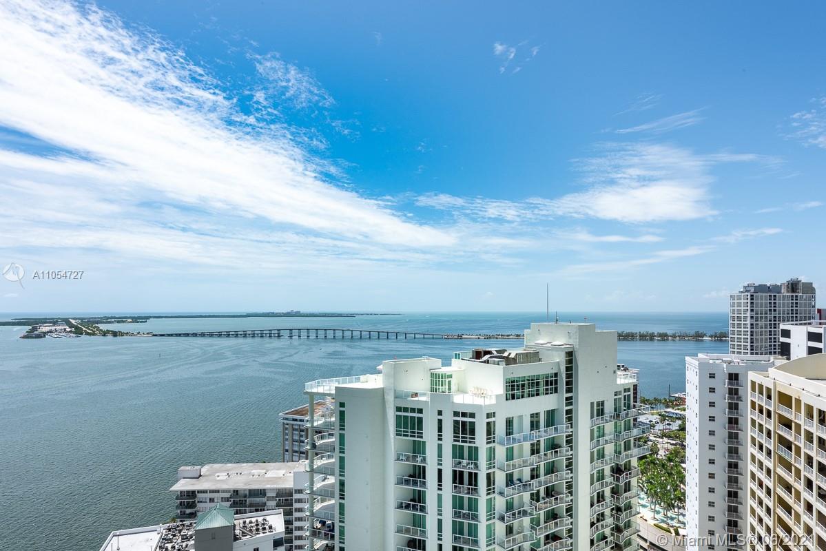 1300 Brickell Bay Dr #3205,Miami, FL 33131