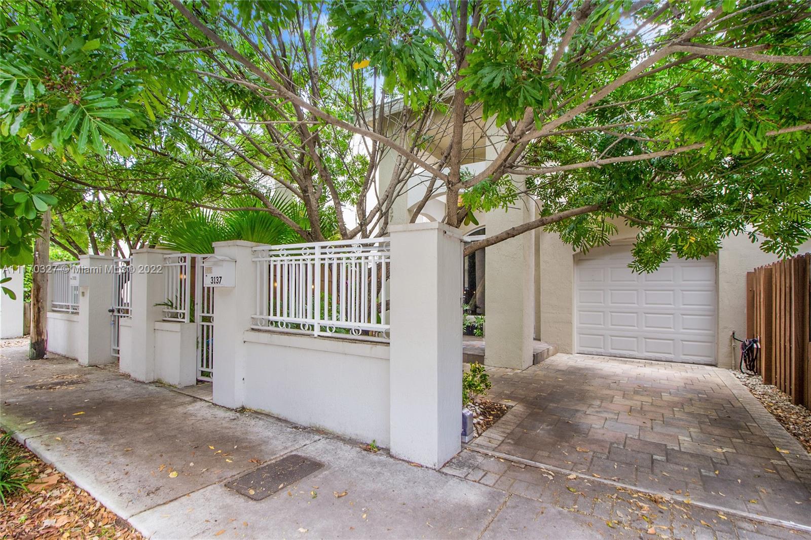 3137 Hibiscus St #3137
