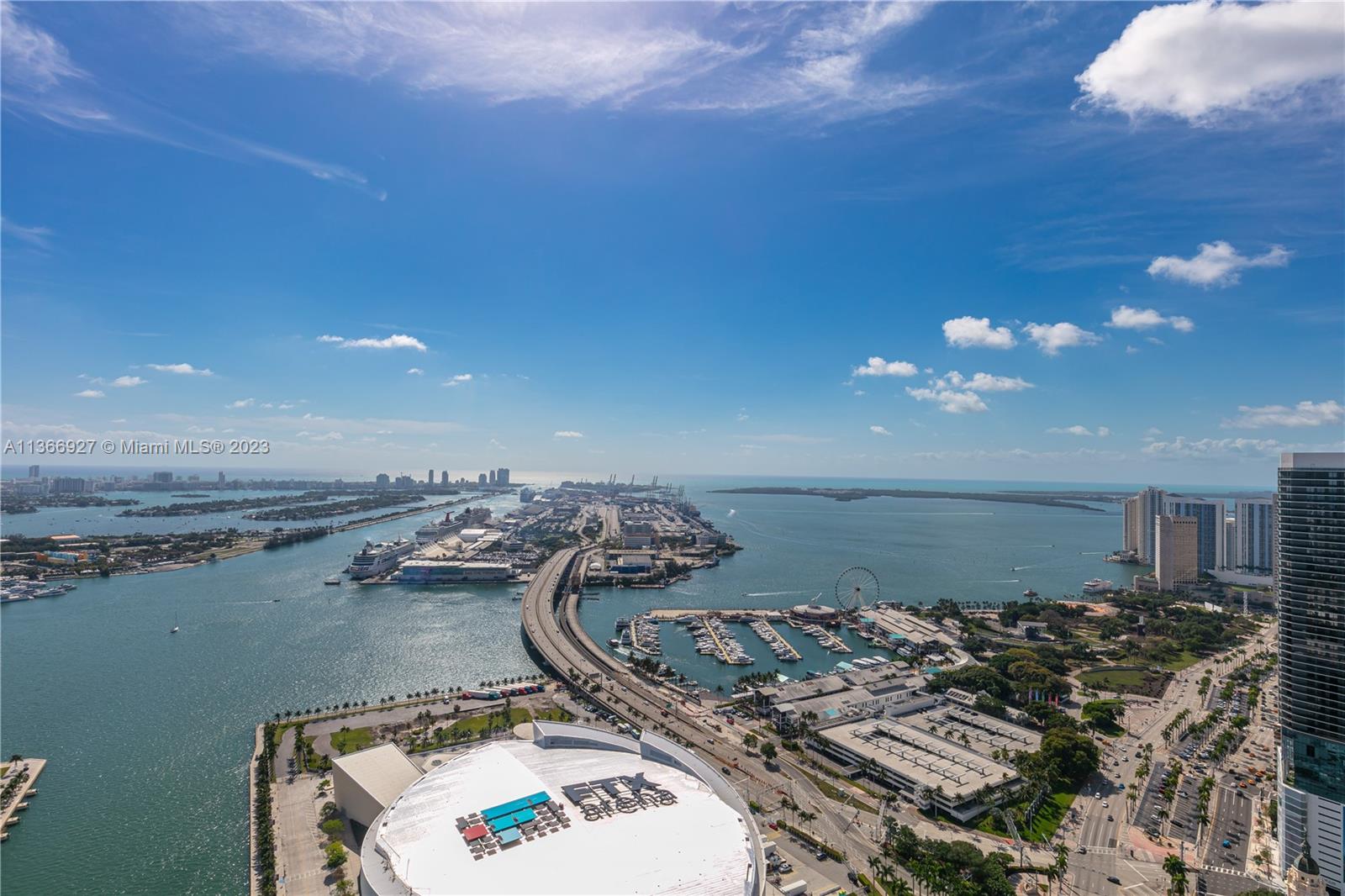 888 Biscayne Bl #5302 Miami, FL 33132