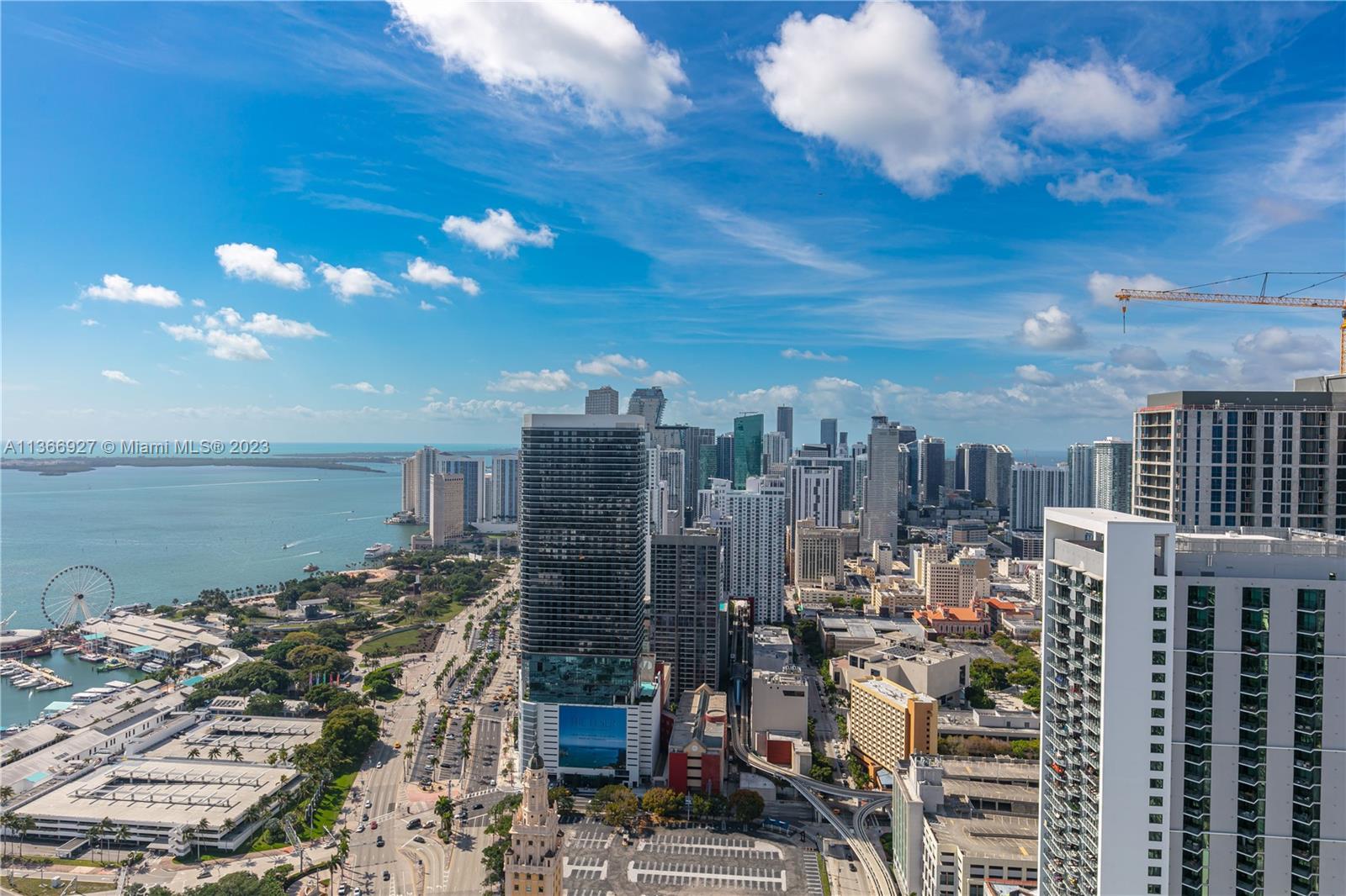 888 Biscayne Bl #5302 Miami, FL 33132