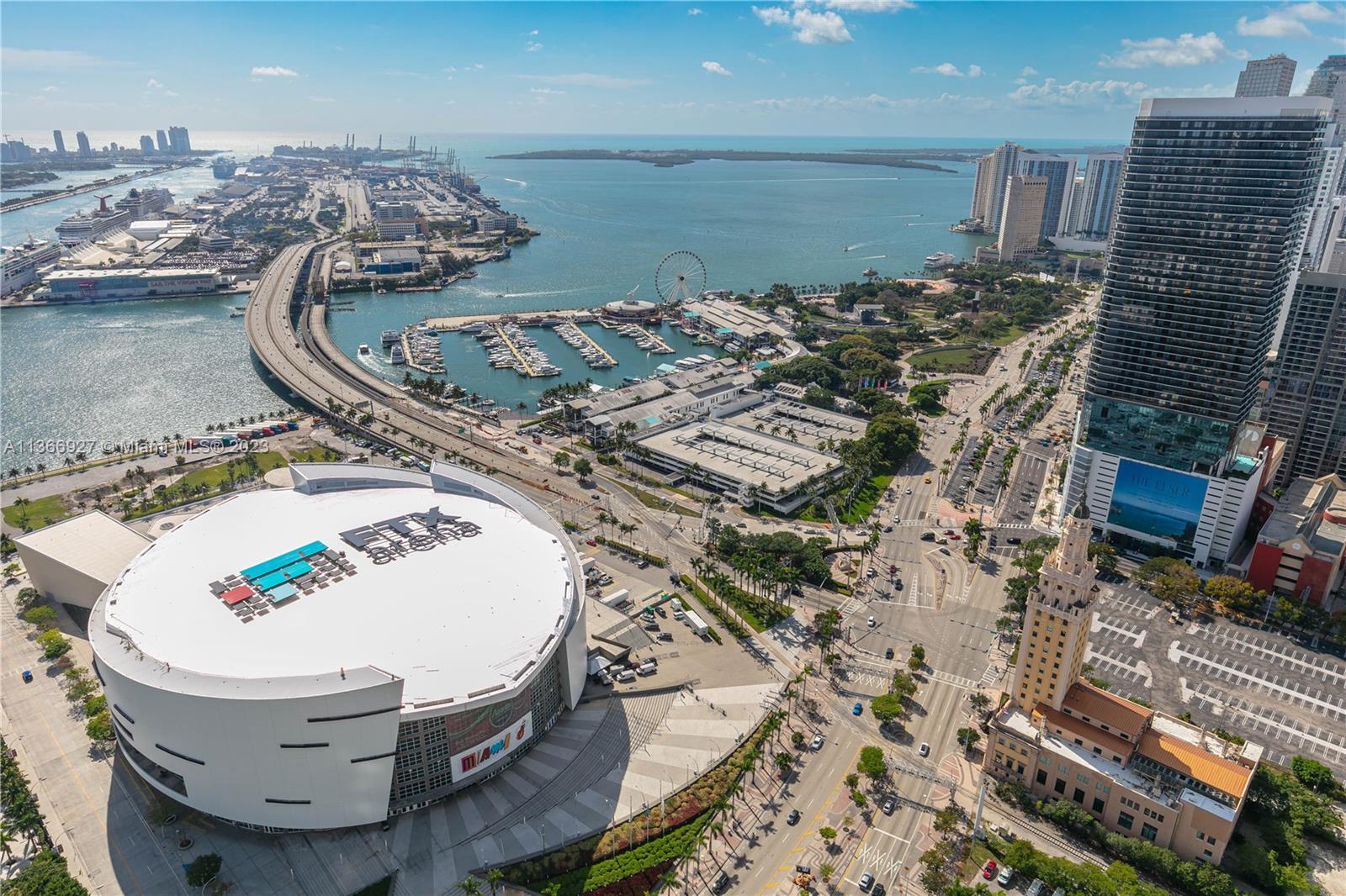 888 Biscayne Bl #5302 Miami, FL 33132