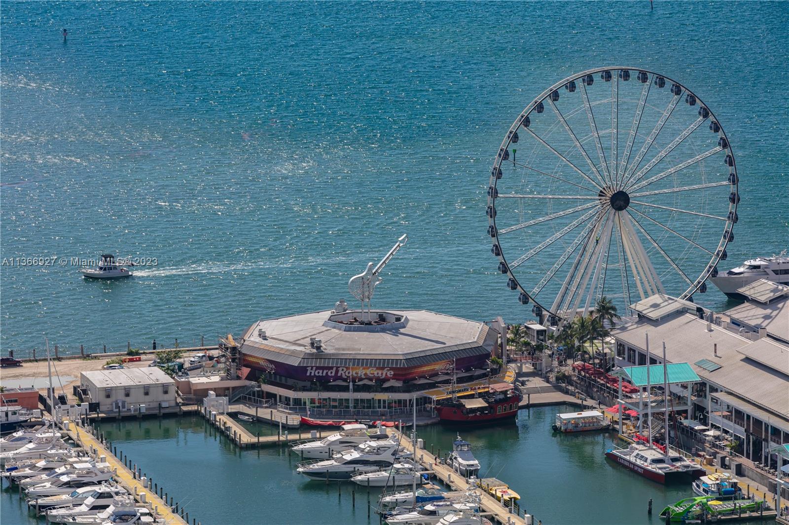 888 Biscayne Bl #5302 Miami, FL 33132