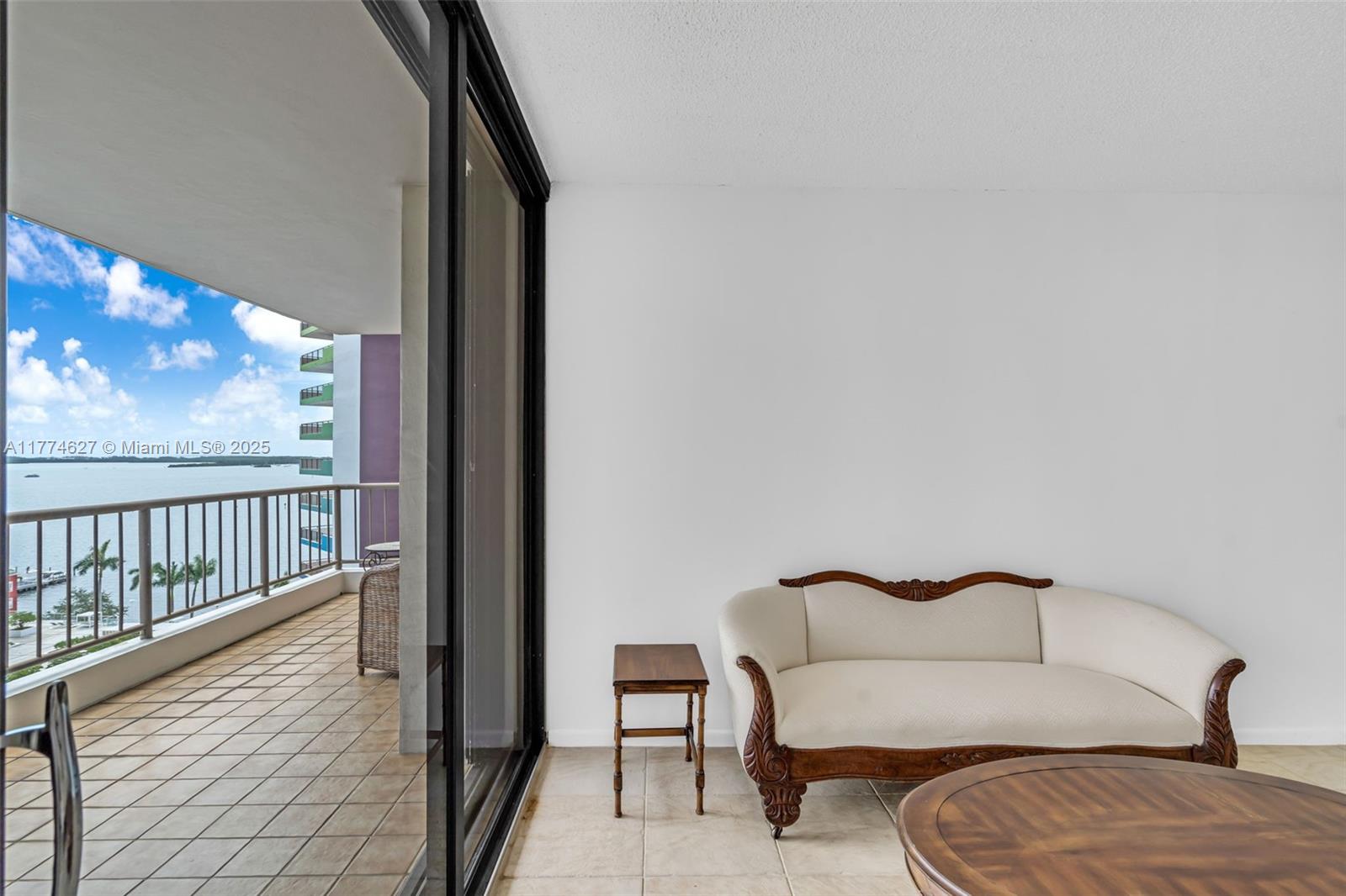 image VILLA REGINA CONDO13