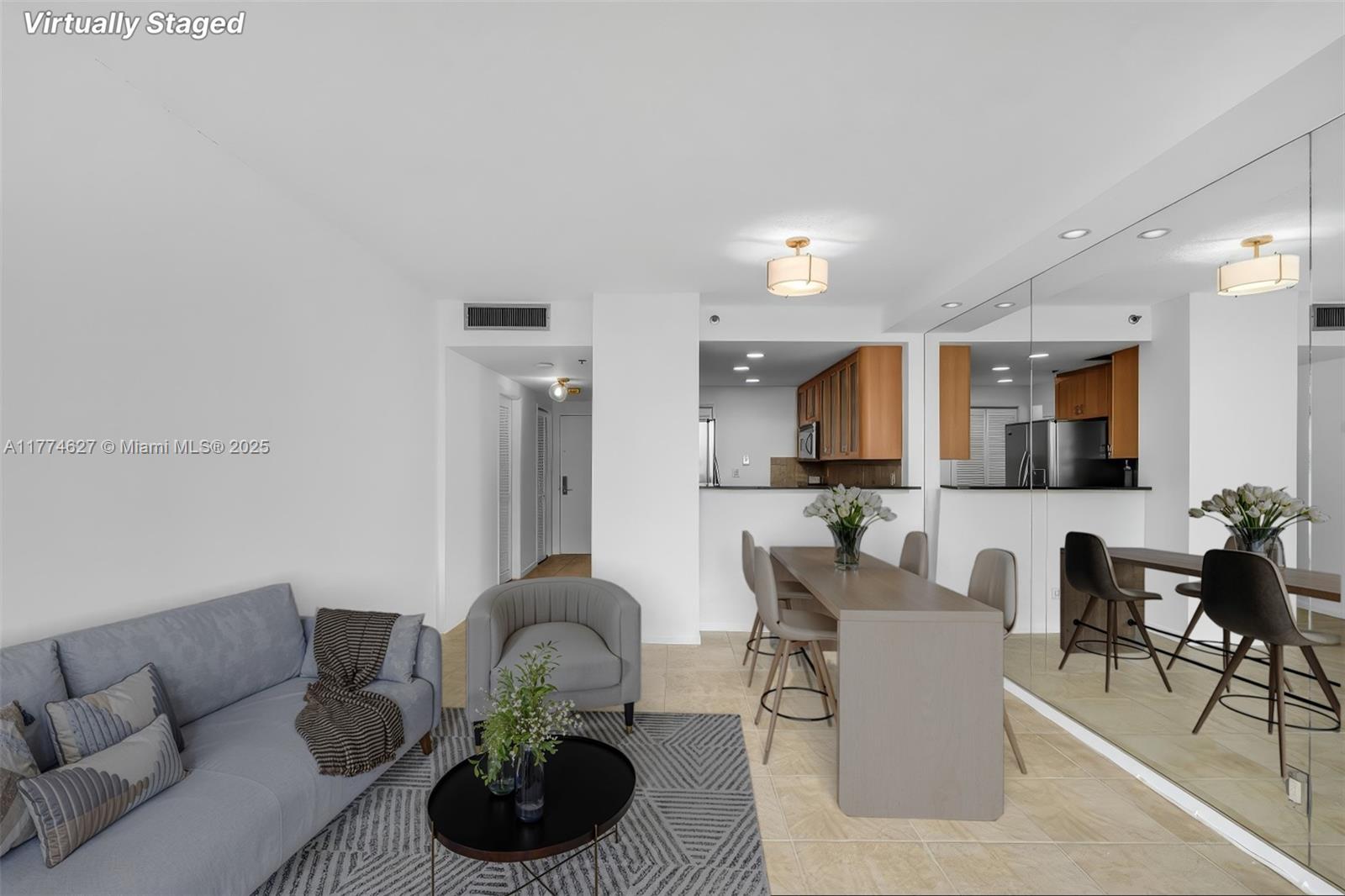 image VILLA REGINA CONDO1