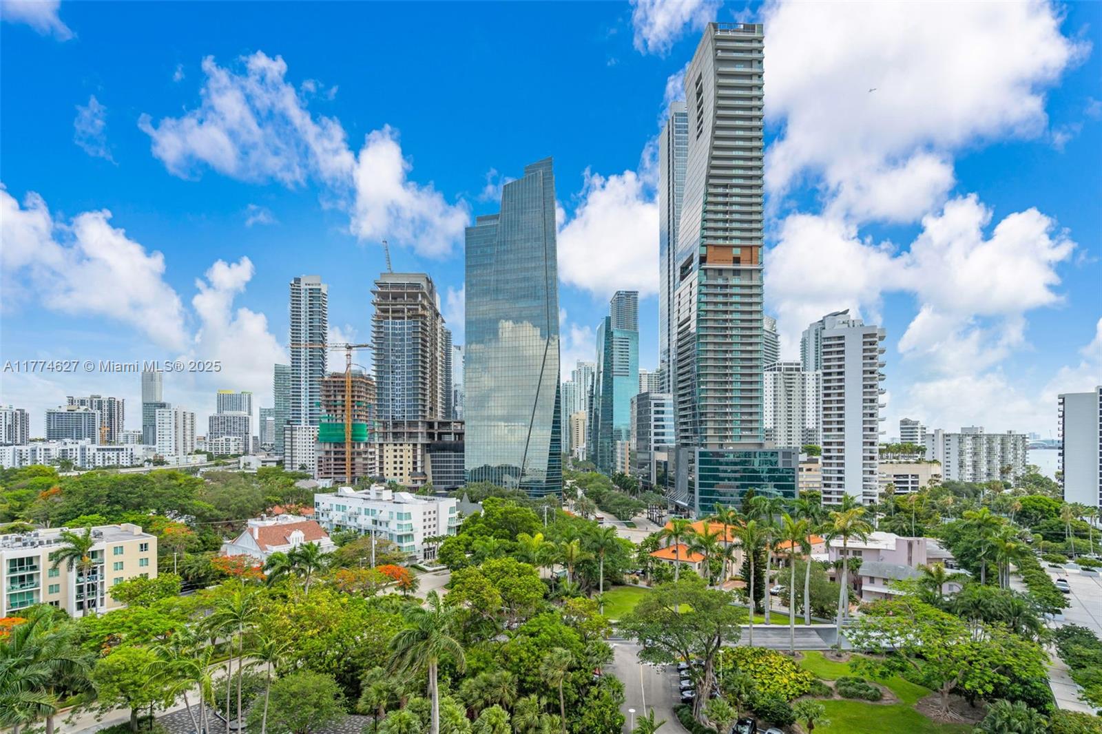 image VILLA REGINA CONDO4