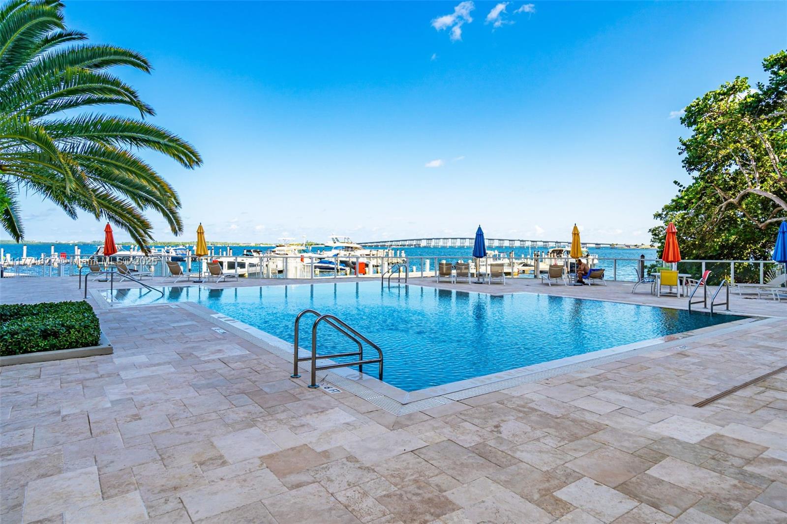 image VILLA REGINA CONDO7