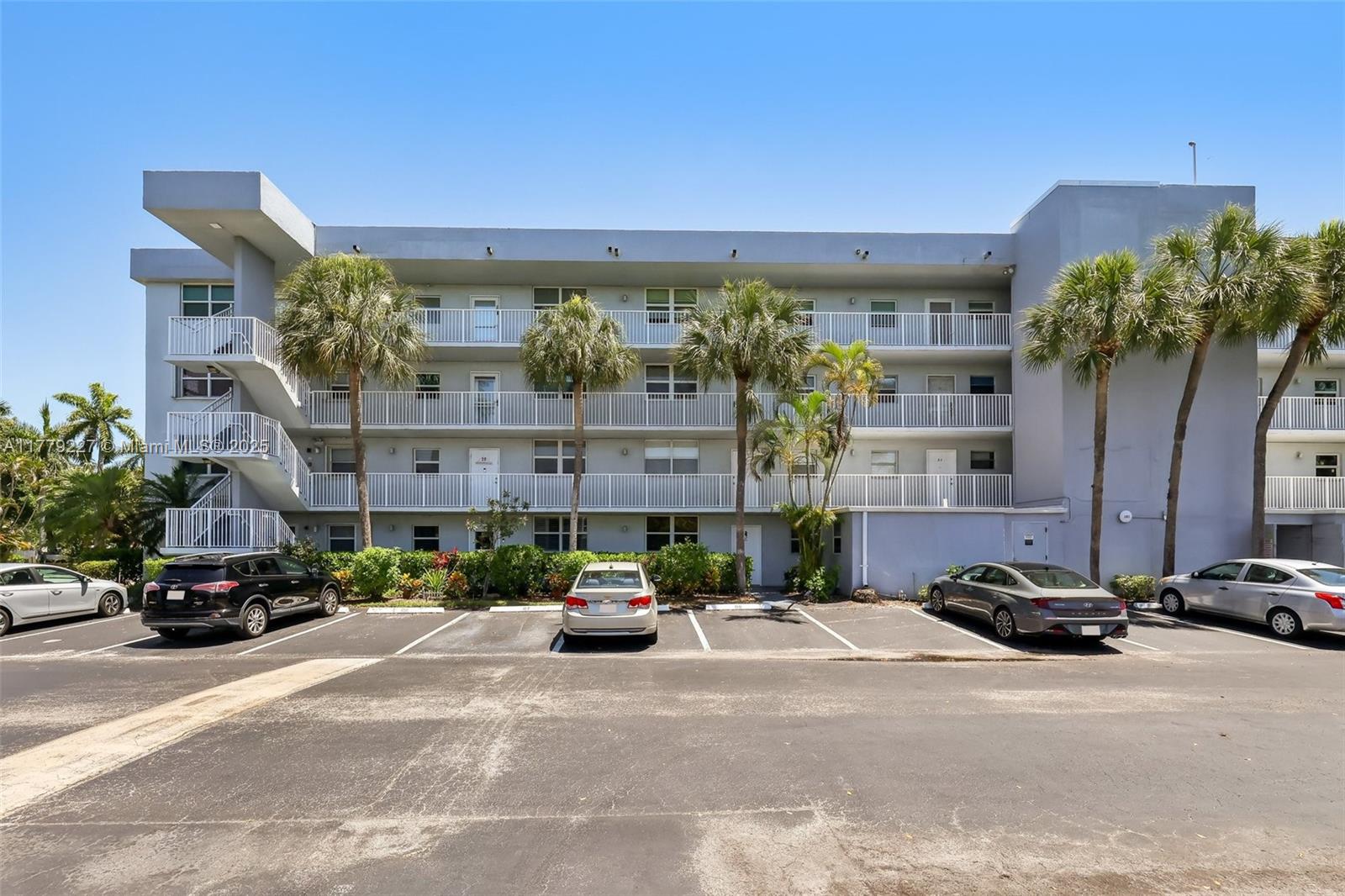 101 Royal Park Dr #1D