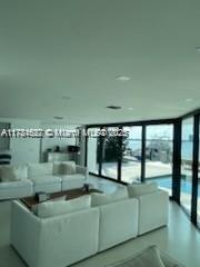 7720 Miami Vw North Bay Village, FL 33142