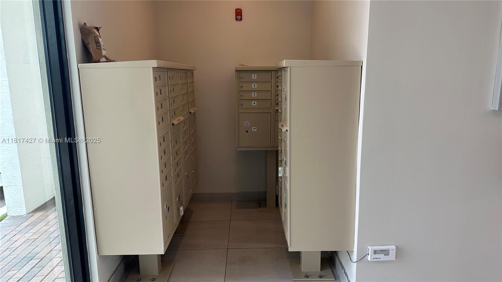 8001 NW 41st St #F-307 Doral, FL 33166