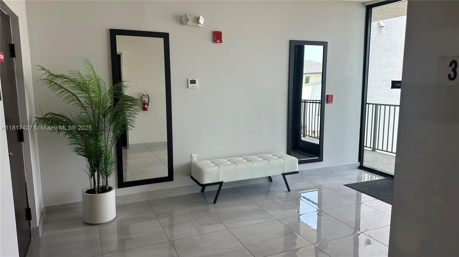 8001 NW 41st St #F-307 Doral, FL 33166