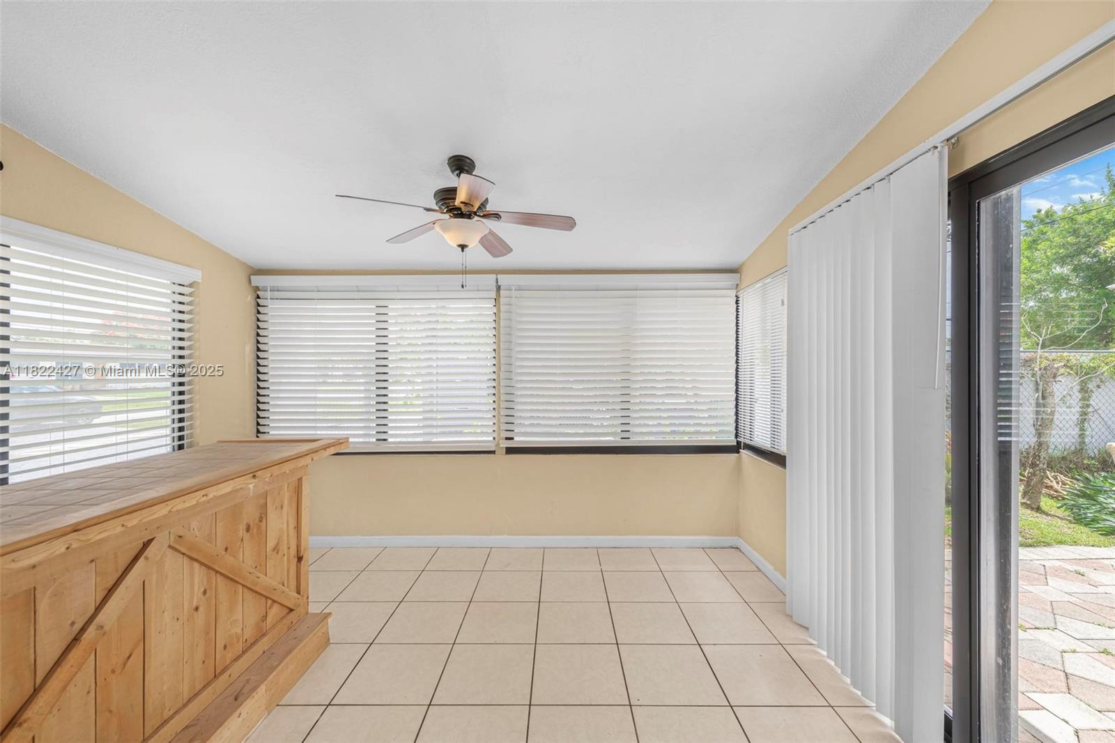 9520 Holiday Rd,Cutler Bay, FL 33157