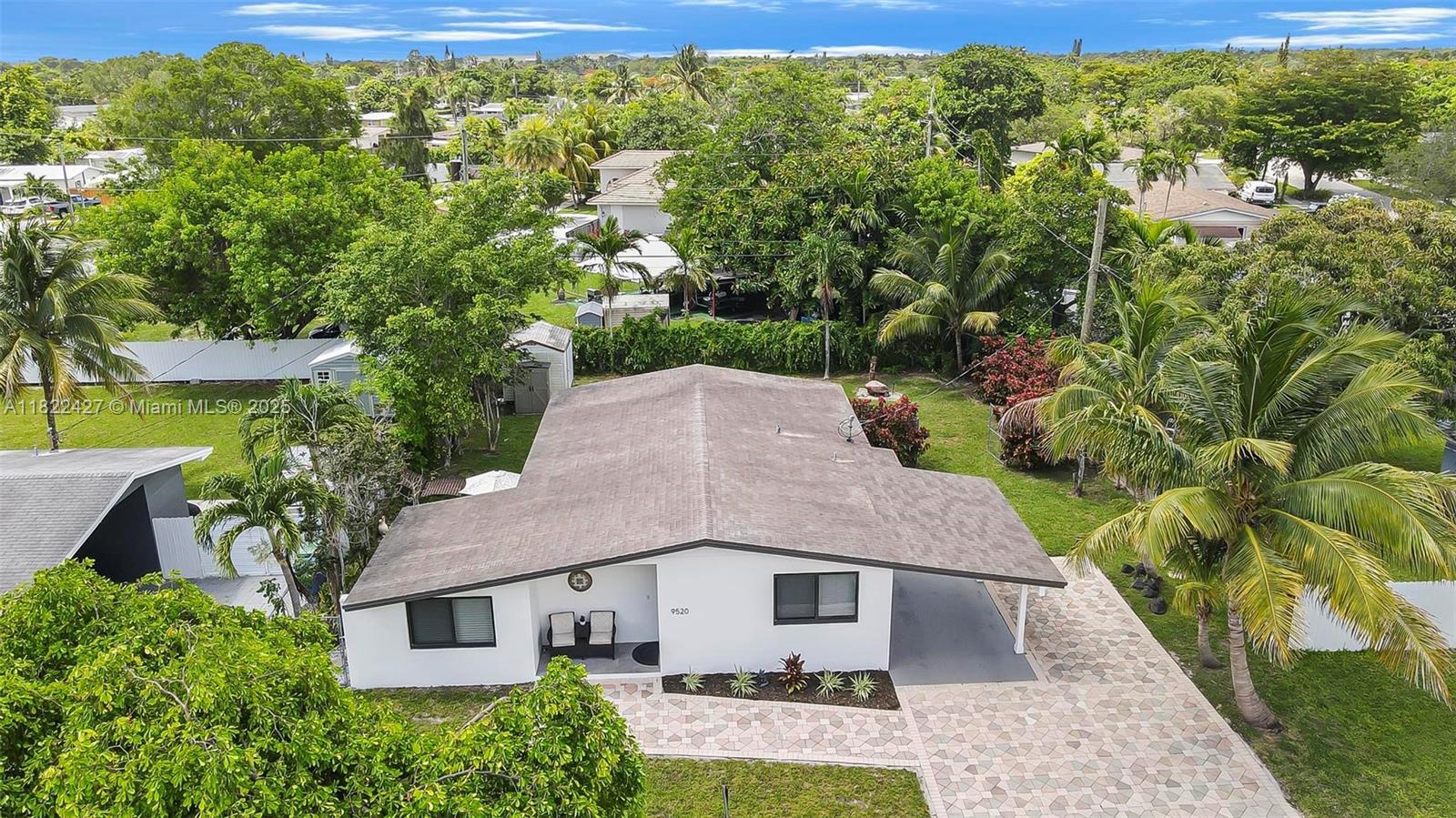 9520 Holiday Rd,Cutler Bay, FL 33157