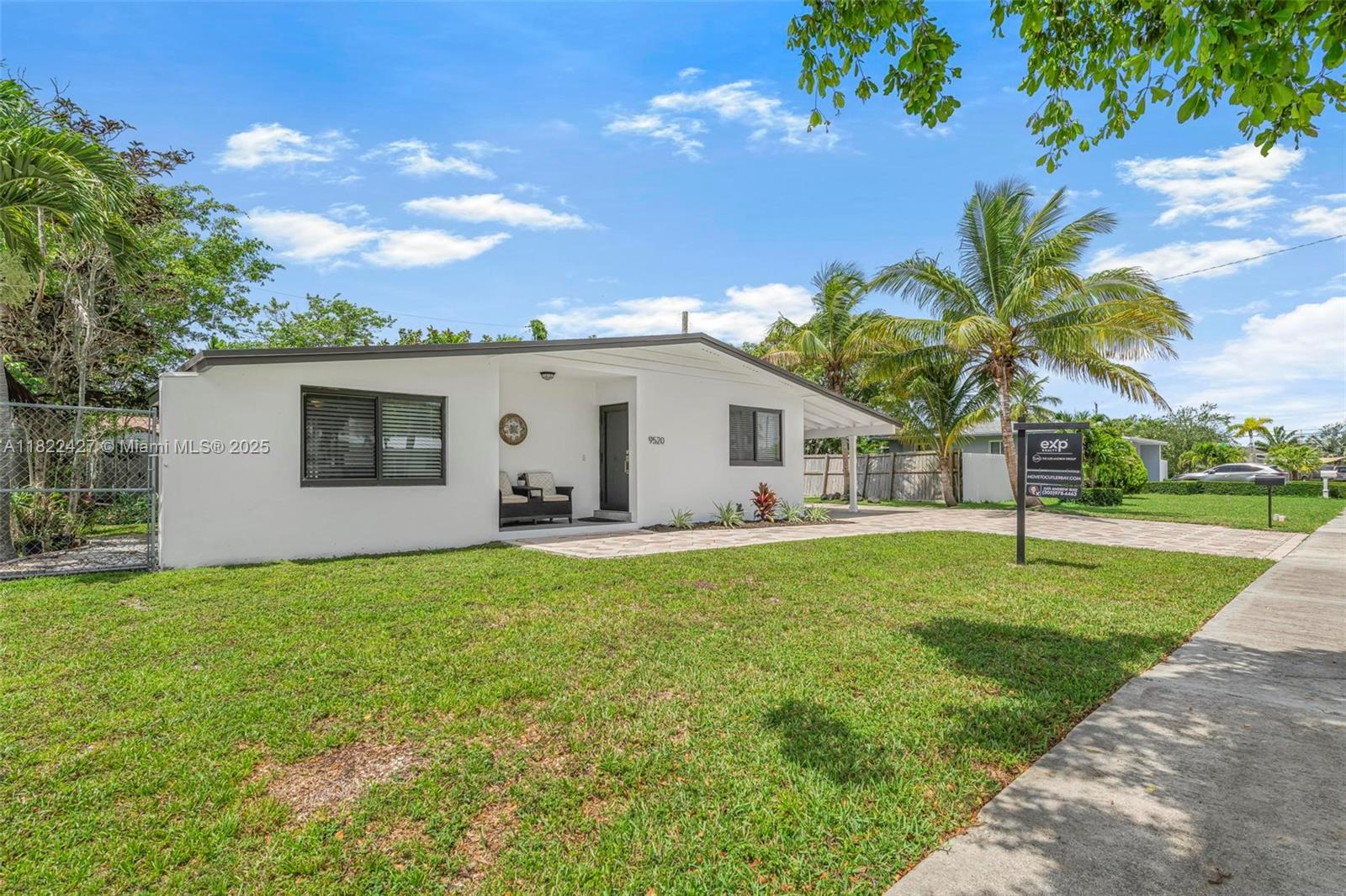 9520 Holiday Rd,Cutler Bay, FL 33157