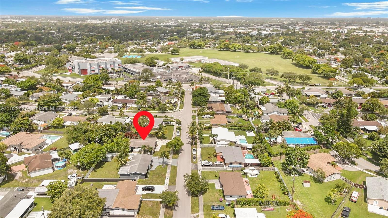 9520 Holiday Rd,Cutler Bay, FL 33157