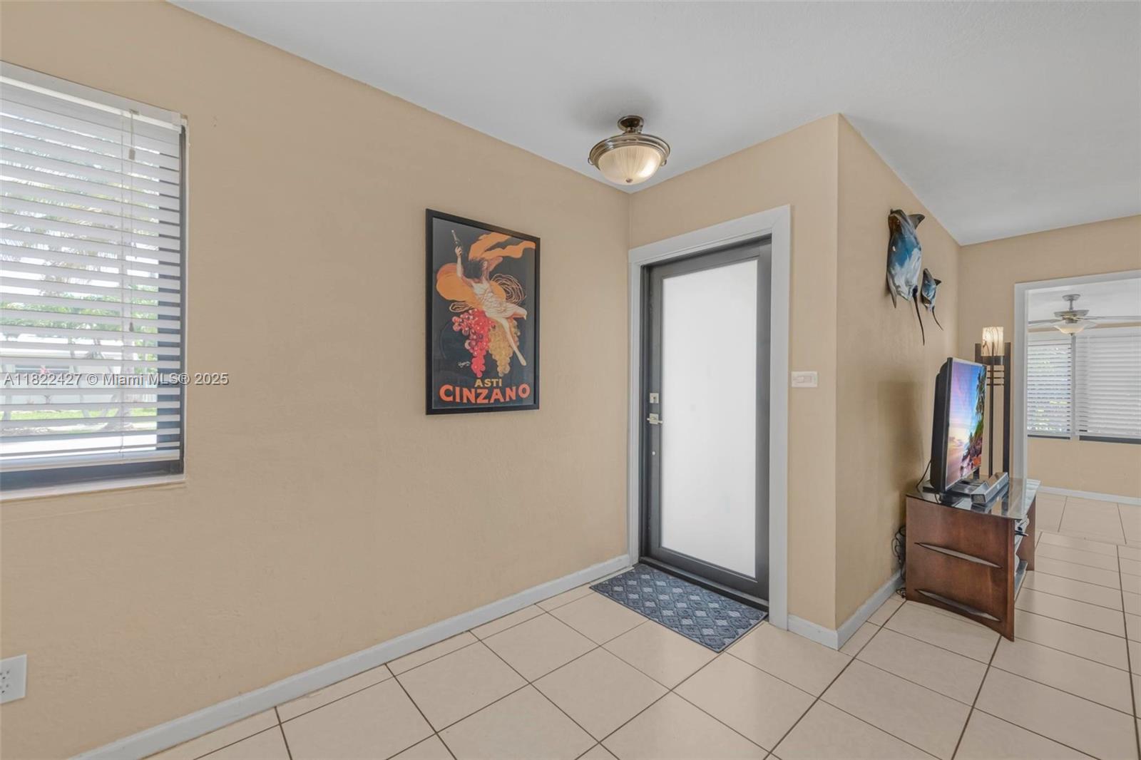 9520 Holiday Rd,Cutler Bay, FL 33157