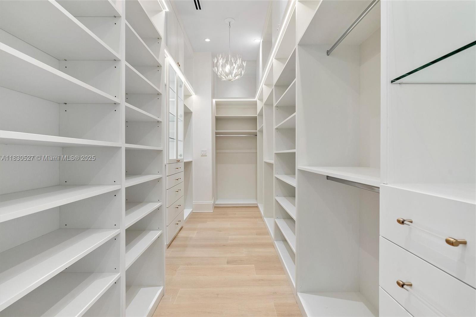 309 NE 99th St Miami Shores, FL 33138