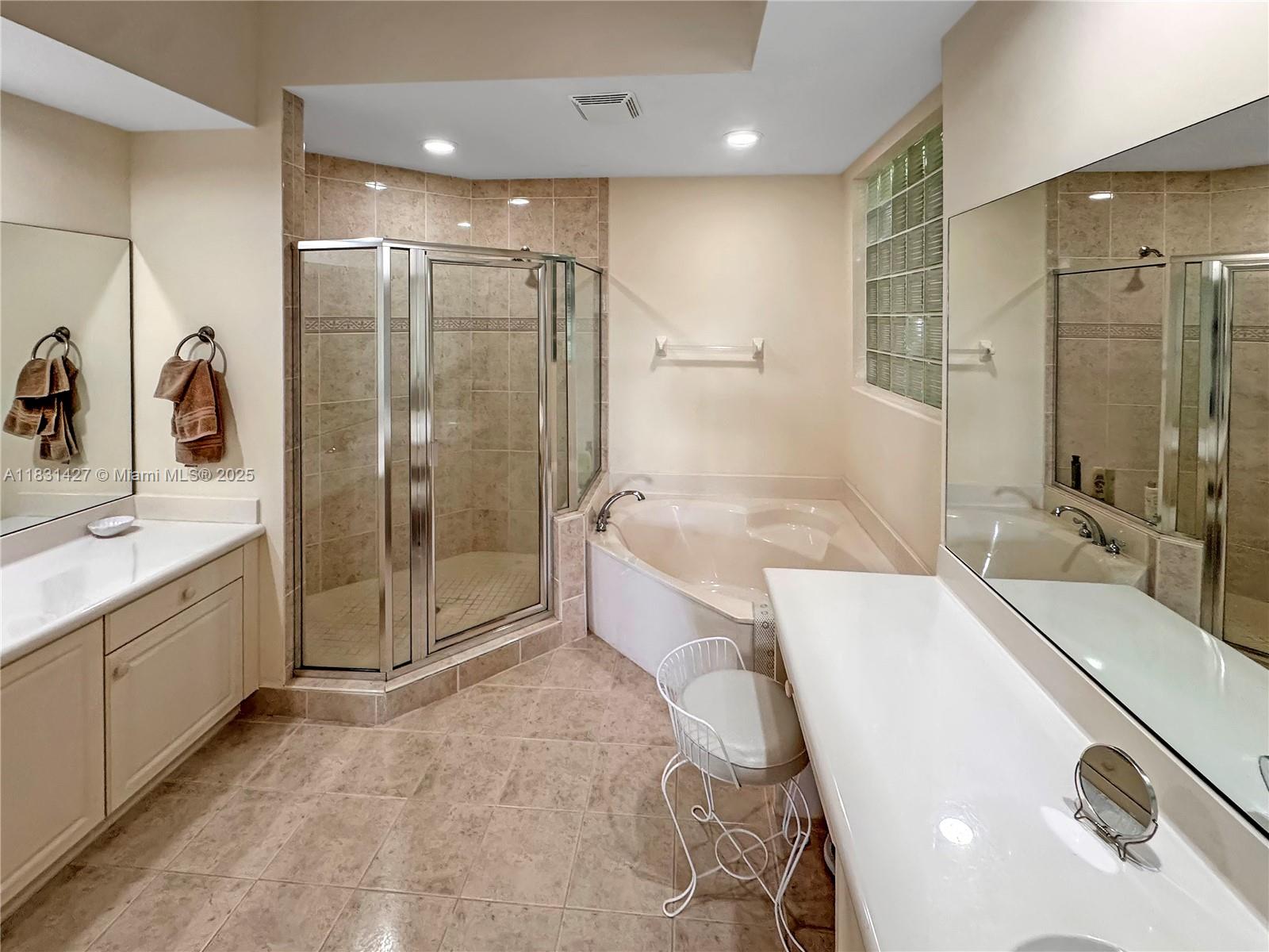 21033 NE 32nd Ave Aventura, FL 33180