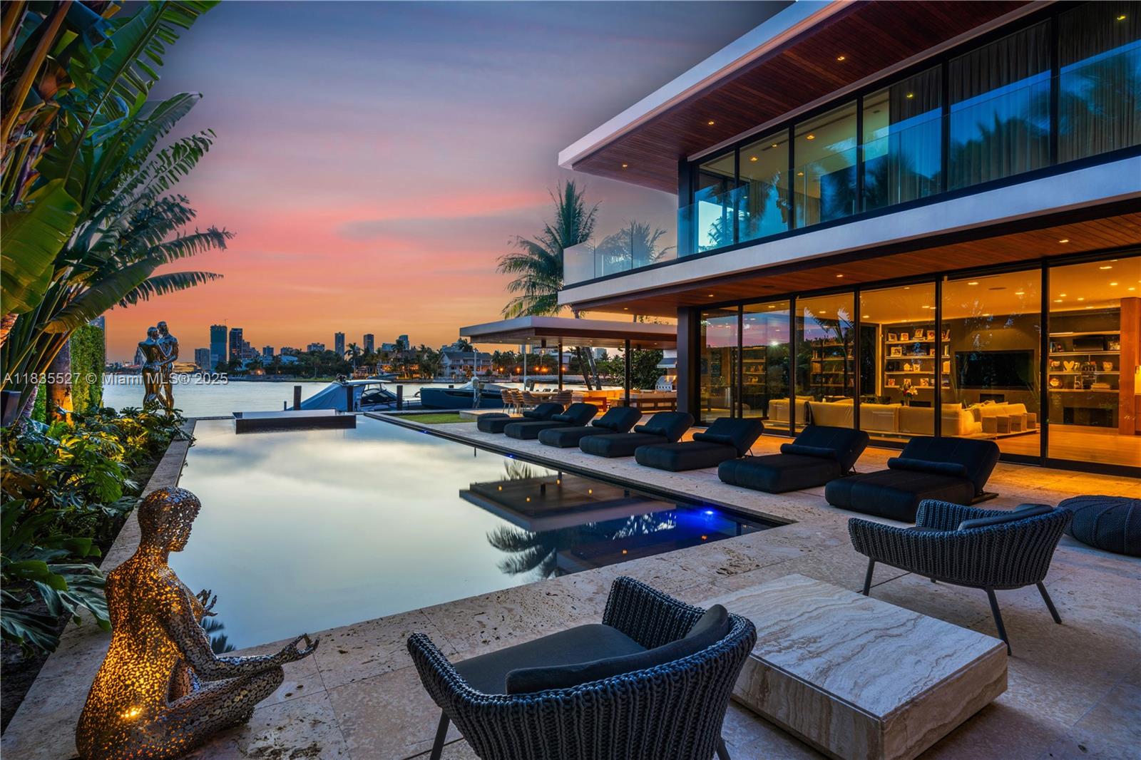 126 W San Marino Dr Miami Beach, FL 33139 126 W San Marino Dr Miami Beach, FL 33139
