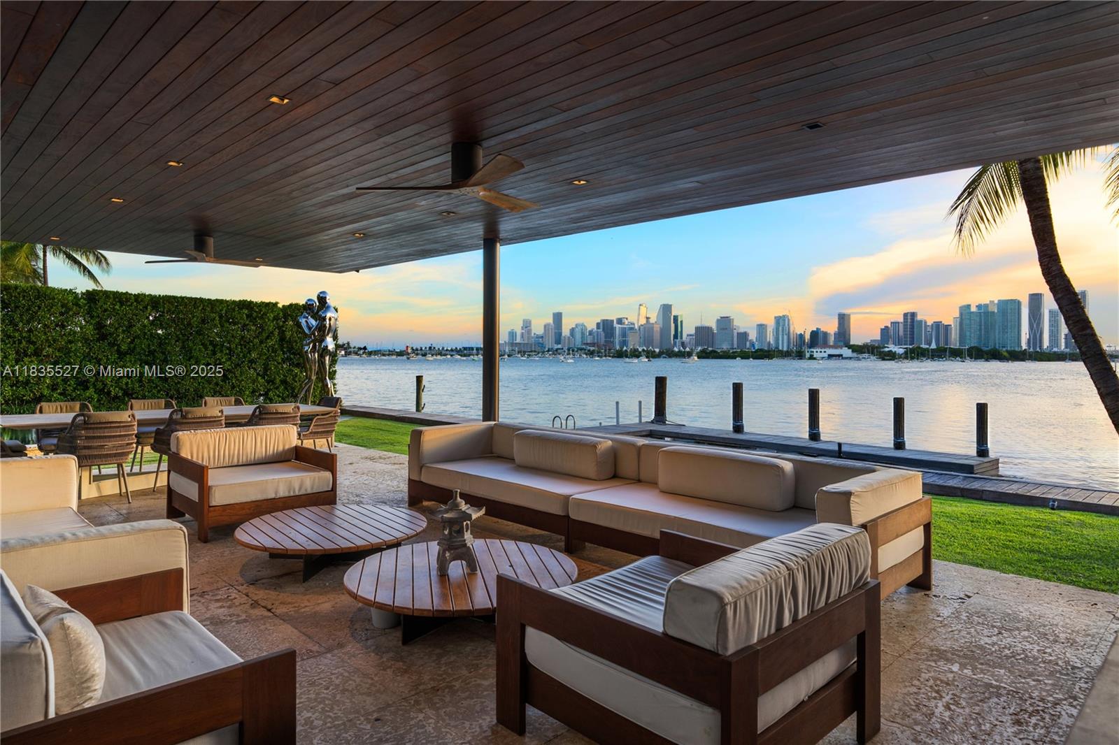 126 W San Marino Dr Miami Beach, FL 33139 126 W San Marino Dr Miami Beach, FL 33139