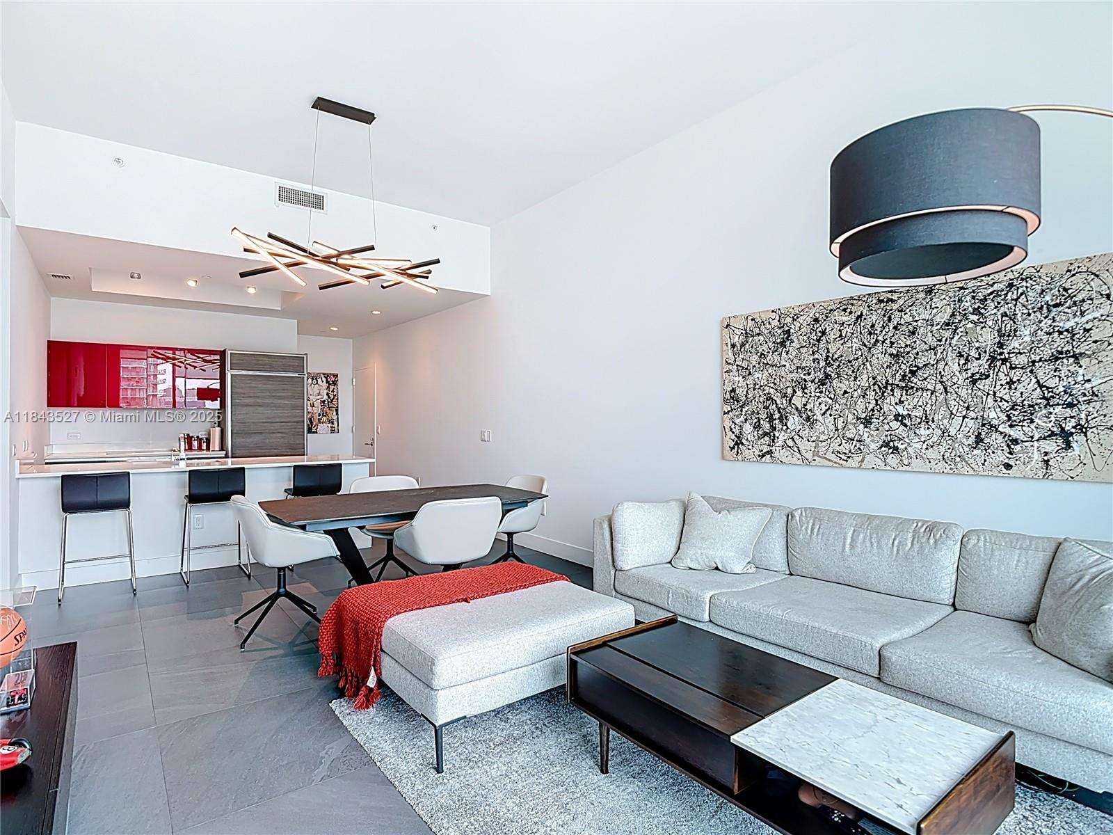 1100 S Miami Ave #4204