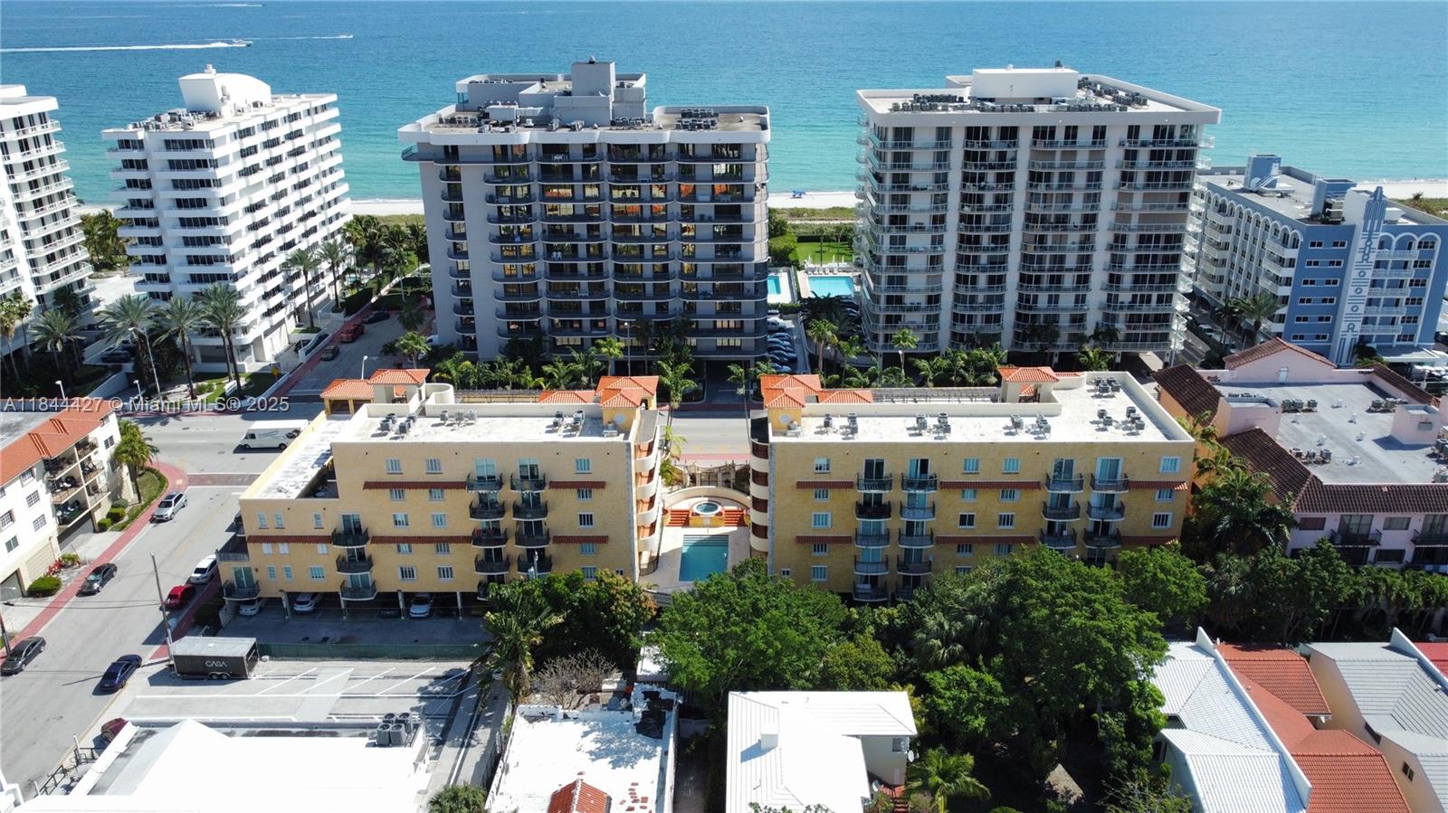8888 Collins Ave #308