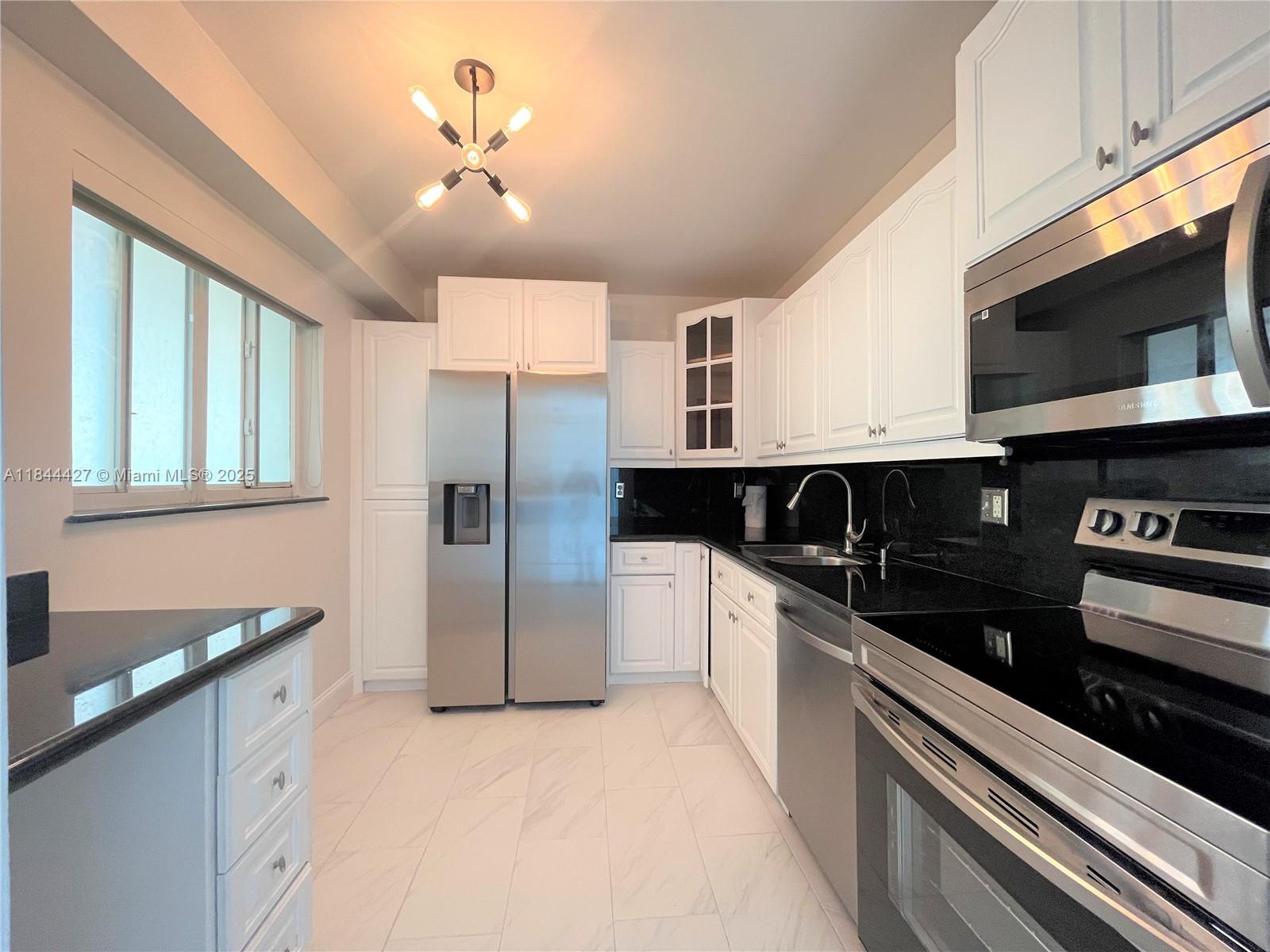 image Surfside Palms Condo3