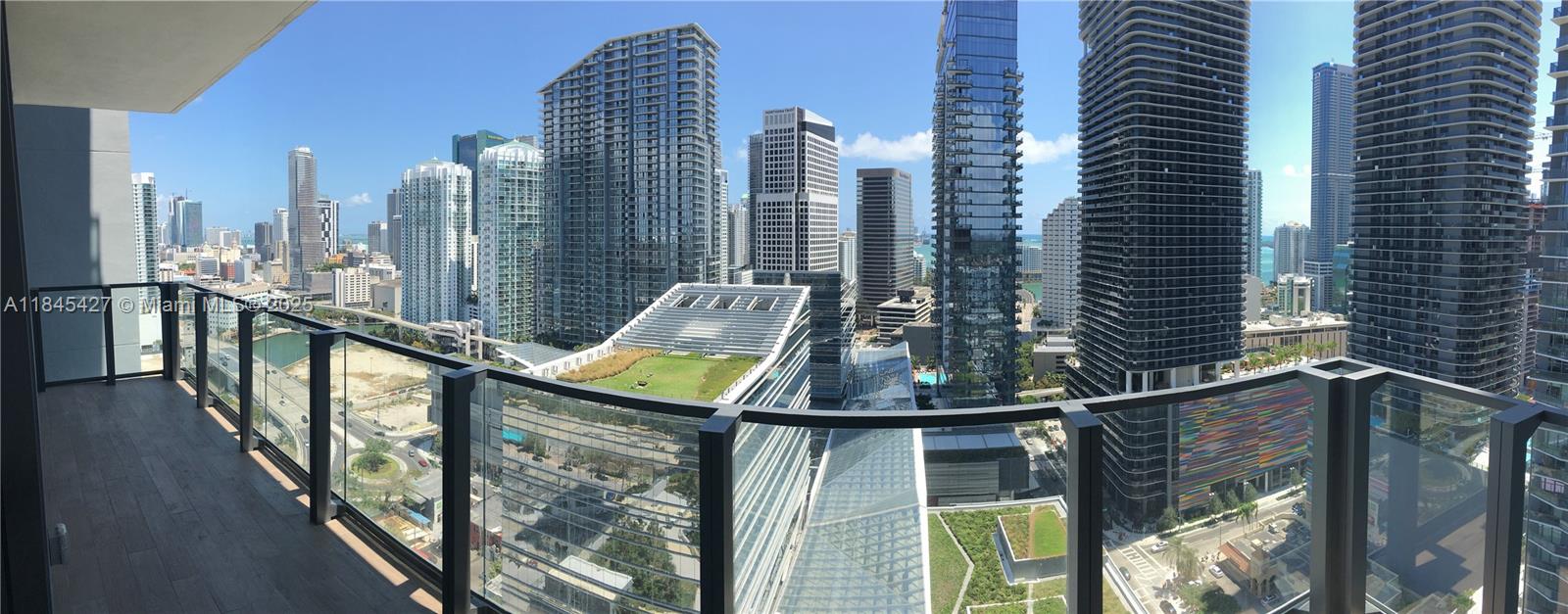 image Rise Condo11