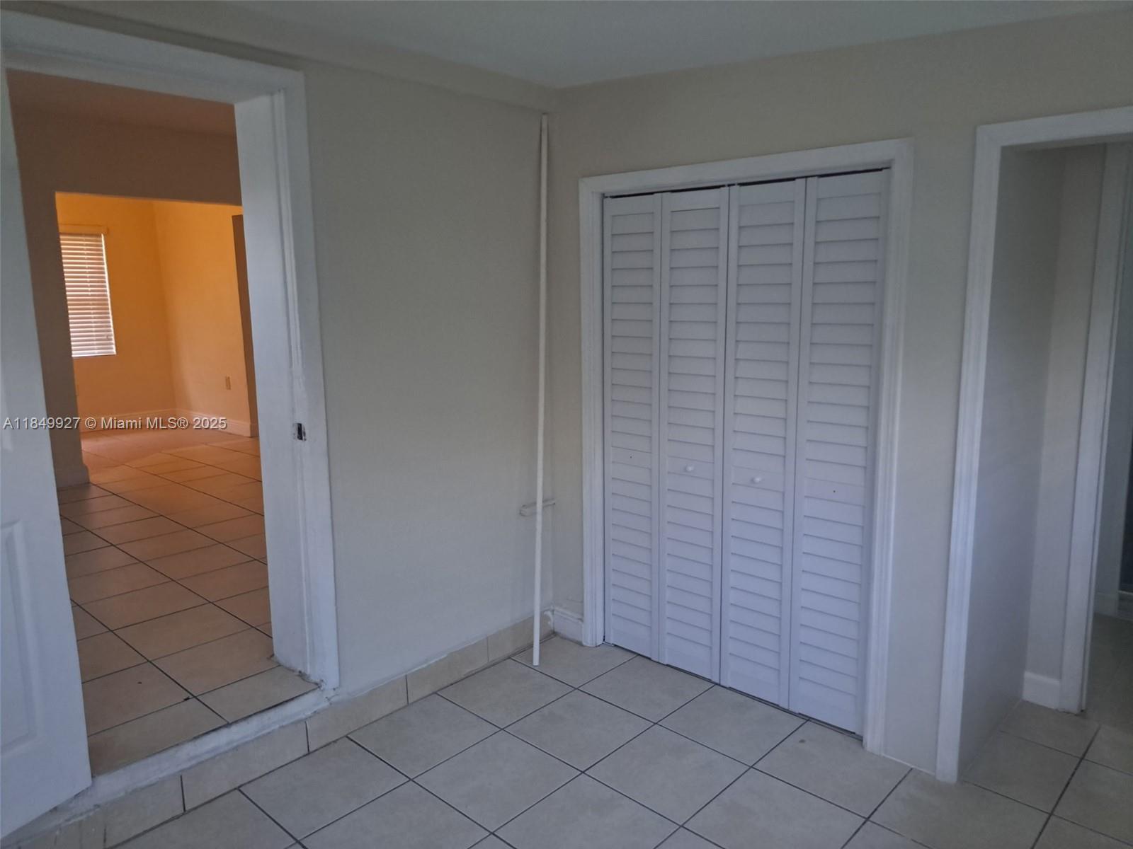 1411 NW 55th Ter #A